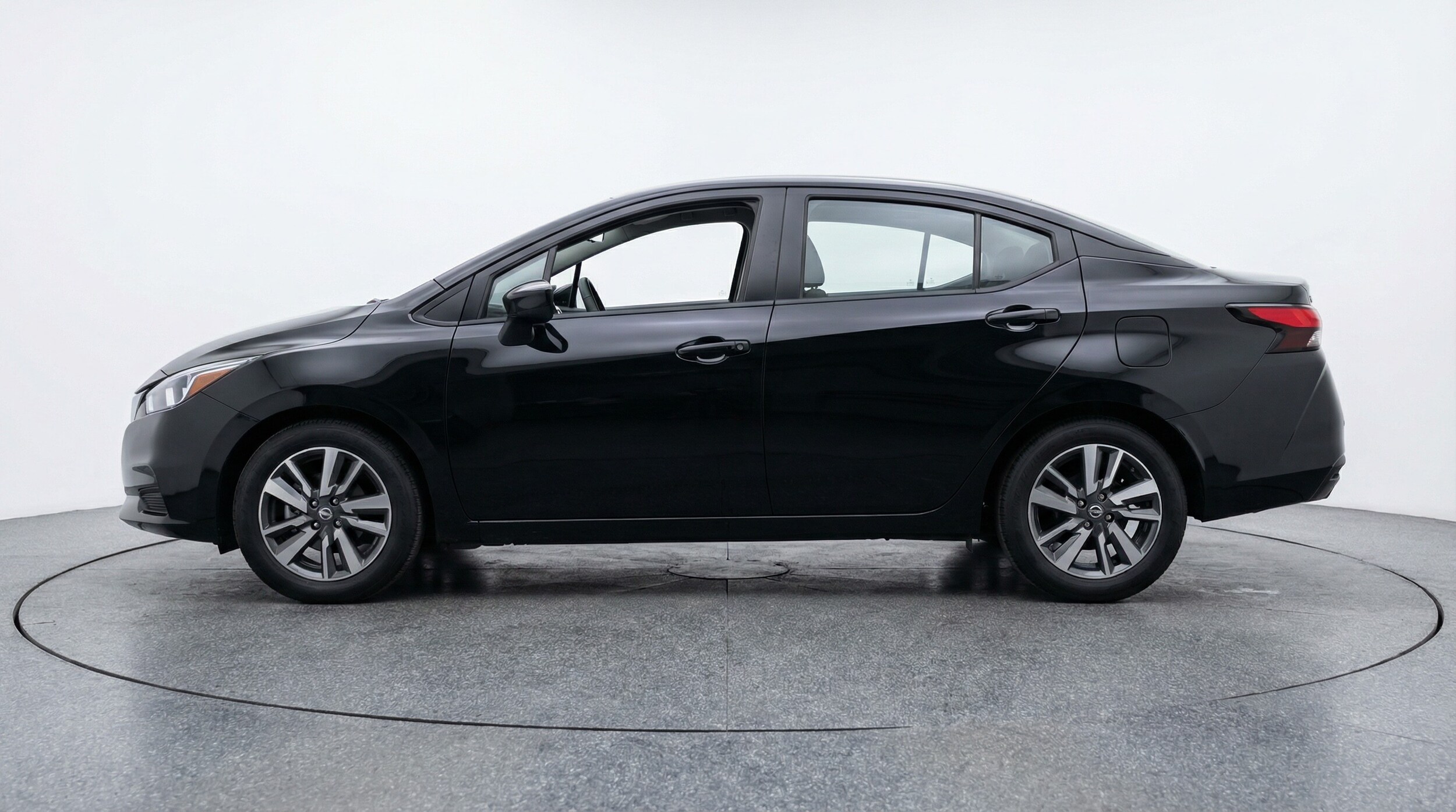 Thumbnail: 2025 Nissan Versa - 4