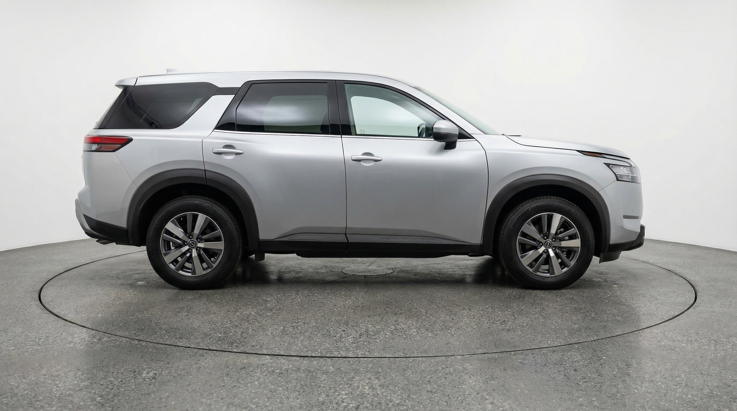 Thumbnail: 2025 Nissan Pathfinder - 11