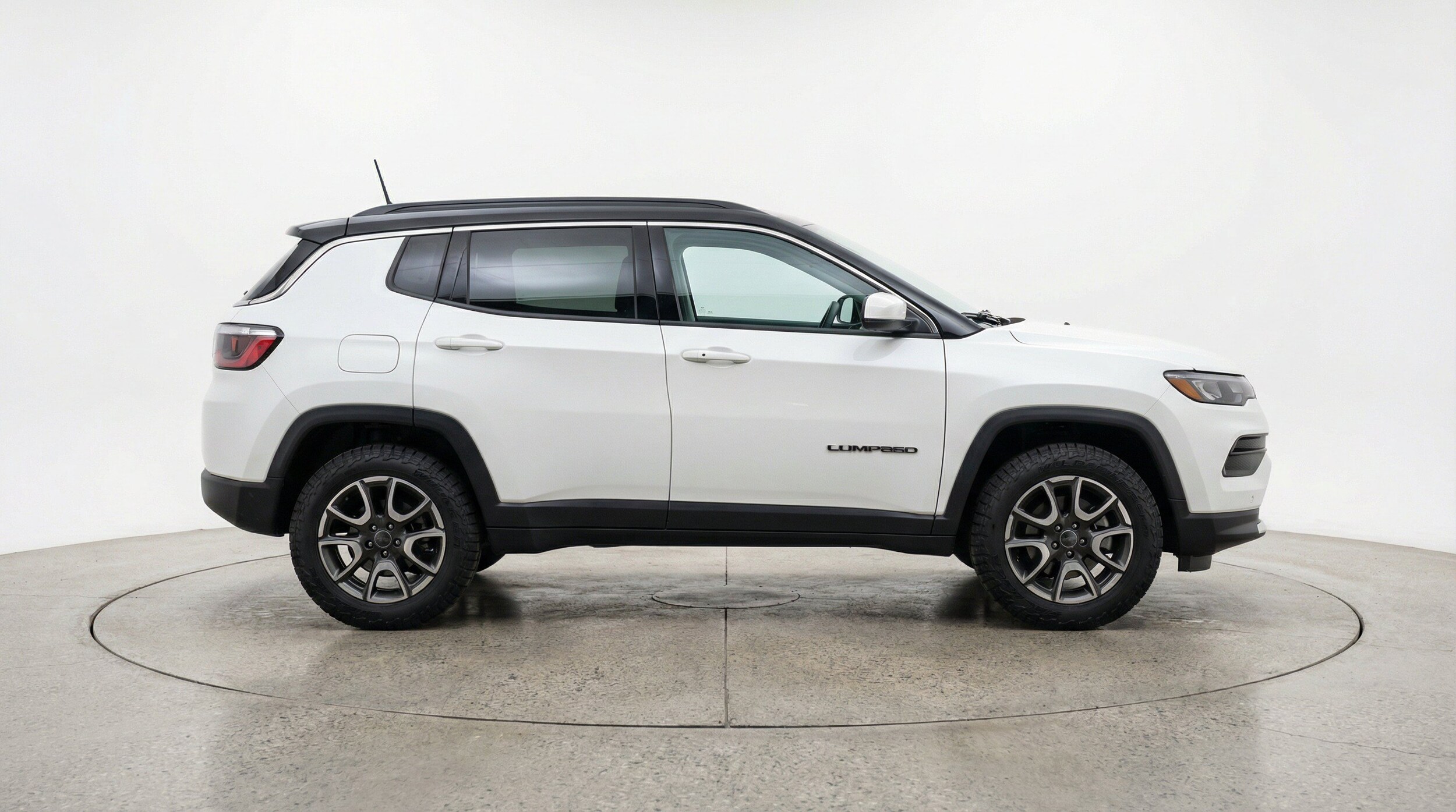 Thumbnail: 2025 Jeep Compass - 11
