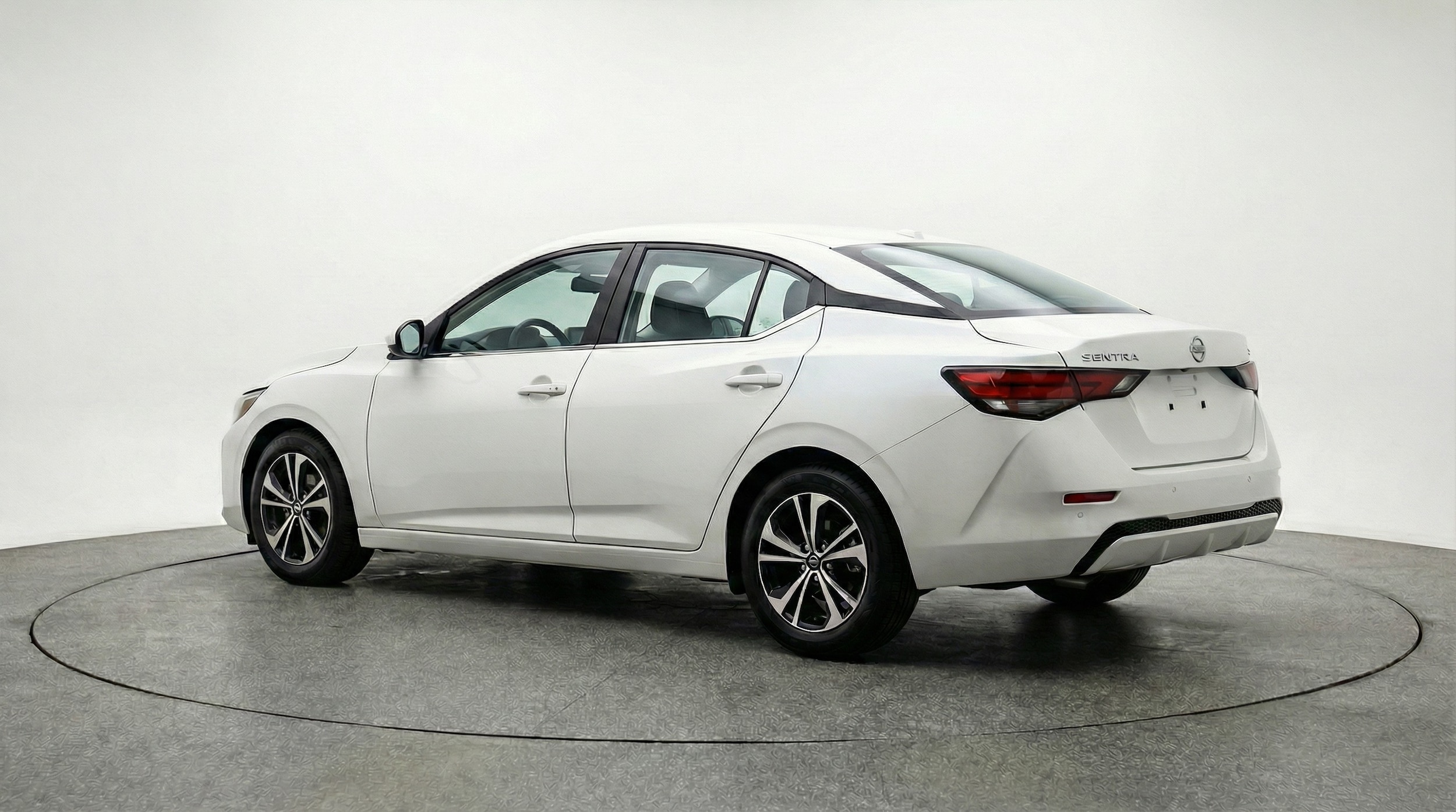 Thumbnail: 2025 Nissan Sentra - 5