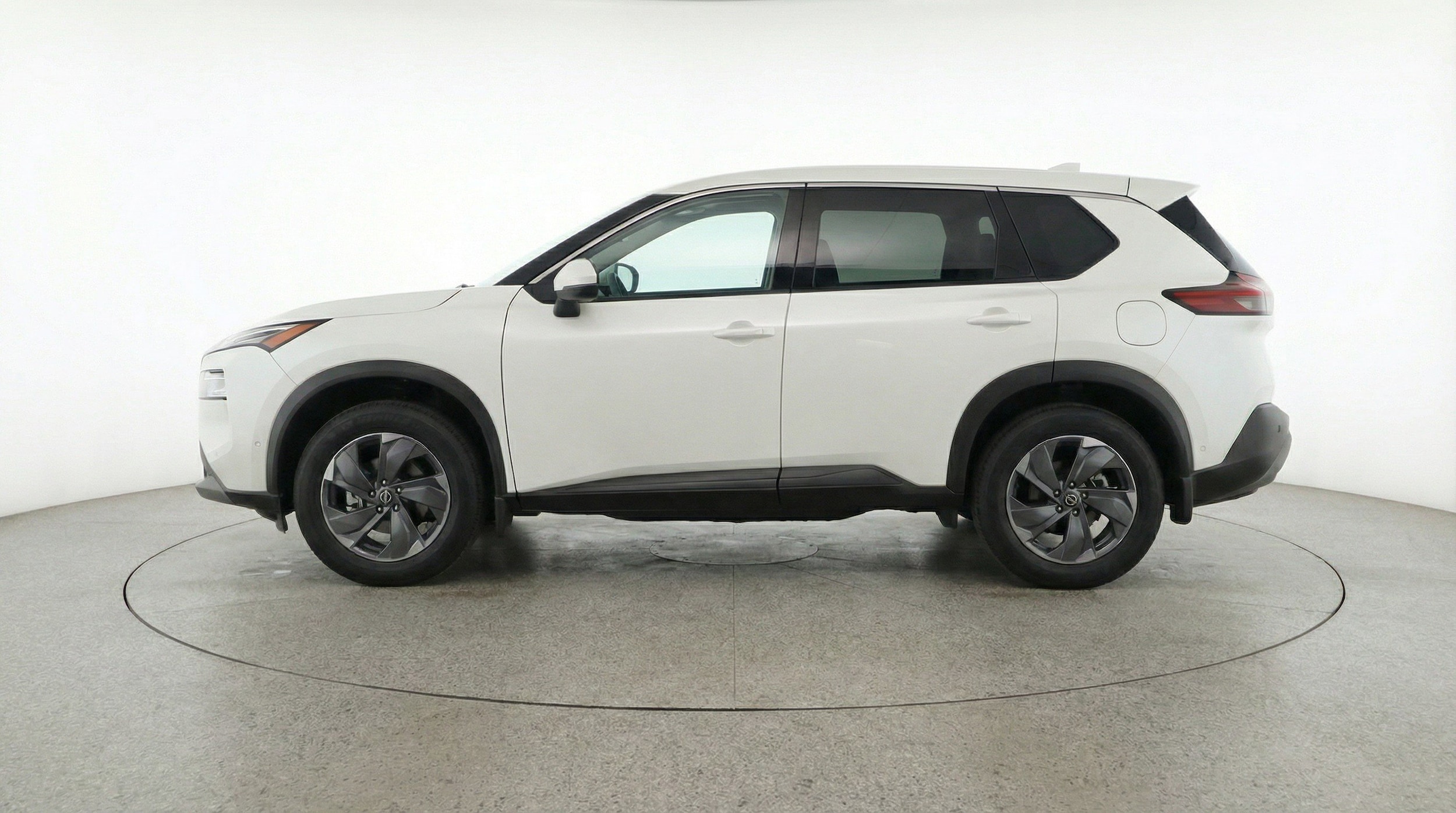 Thumbnail: 2025 Nissan Rogue - 5