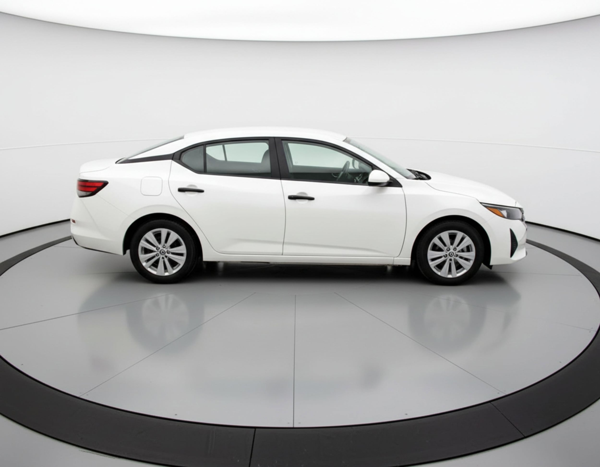 Thumbnail: 2025 Nissan Sentra - 11