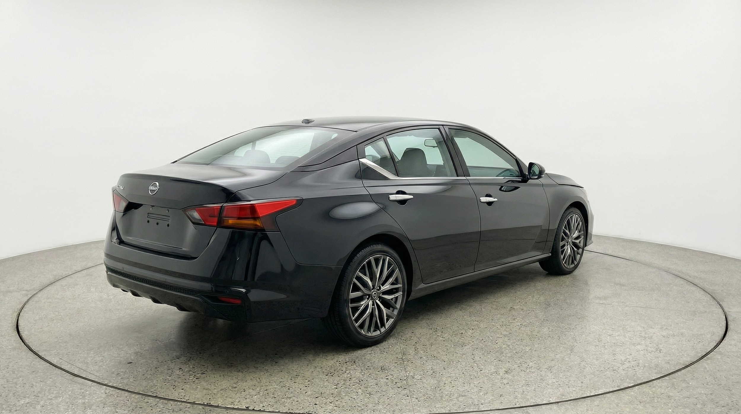 Thumbnail: 2025 Nissan Altima - 7