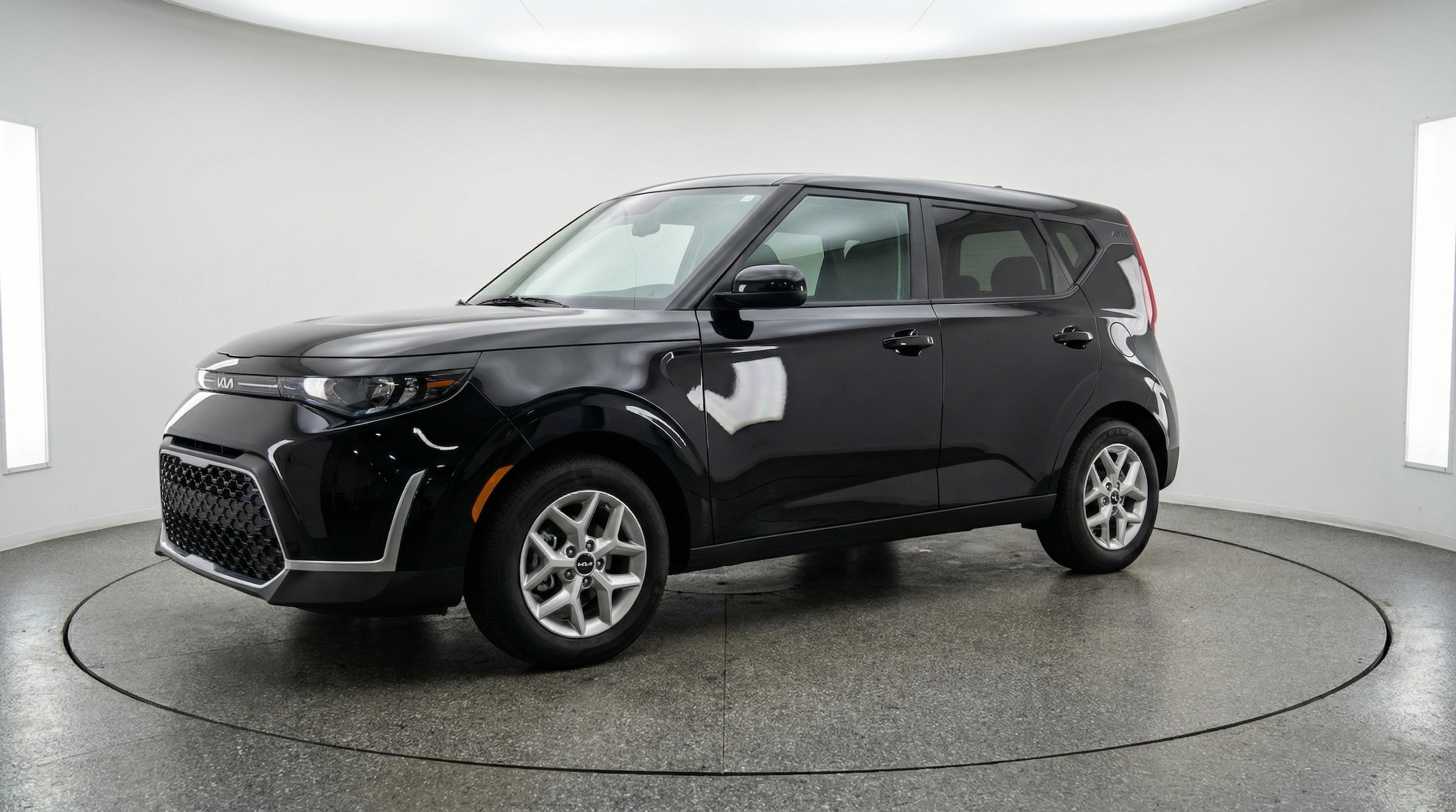 Thumbnail: 2025 Kia Soul - 3