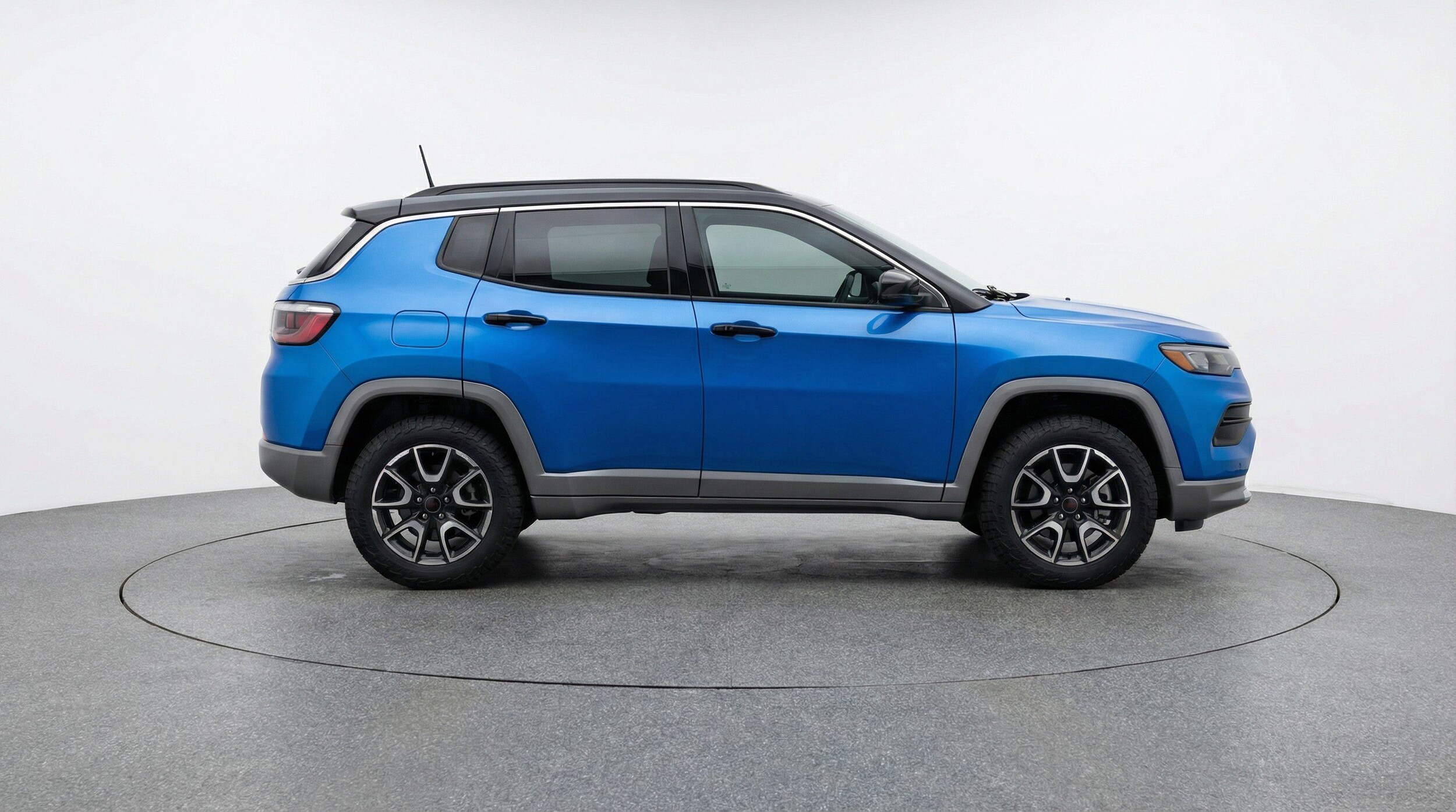Thumbnail: 2025 Jeep Compass - 11