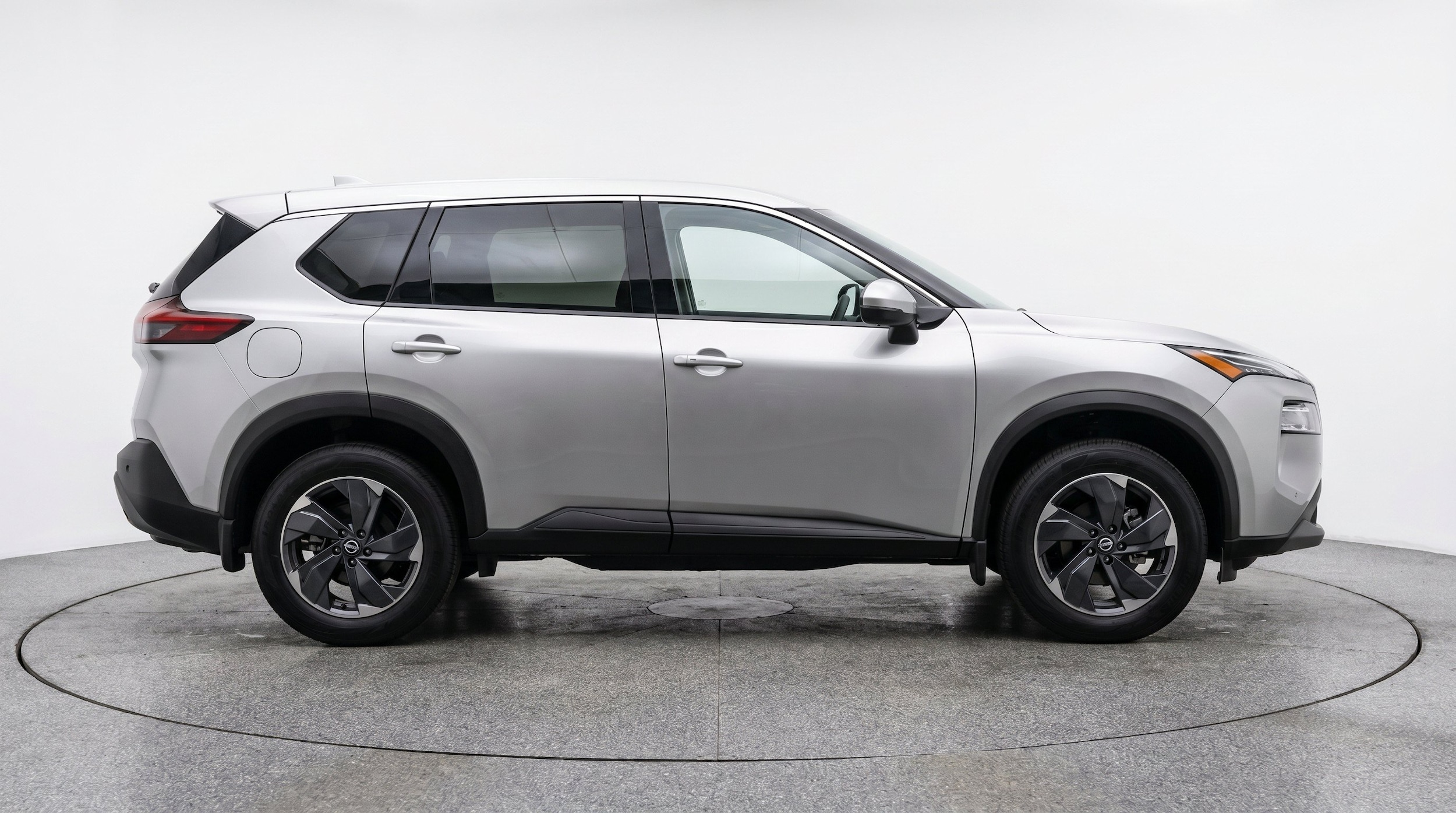 Thumbnail: 2025 Nissan Rogue - 10