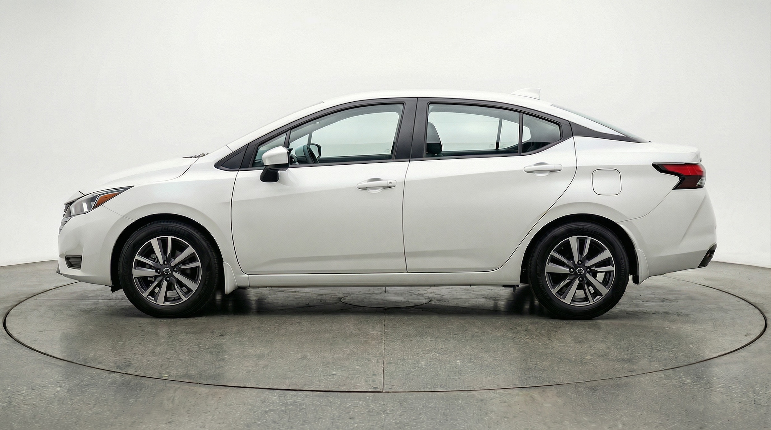 Thumbnail: 2025 Nissan Versa - 4