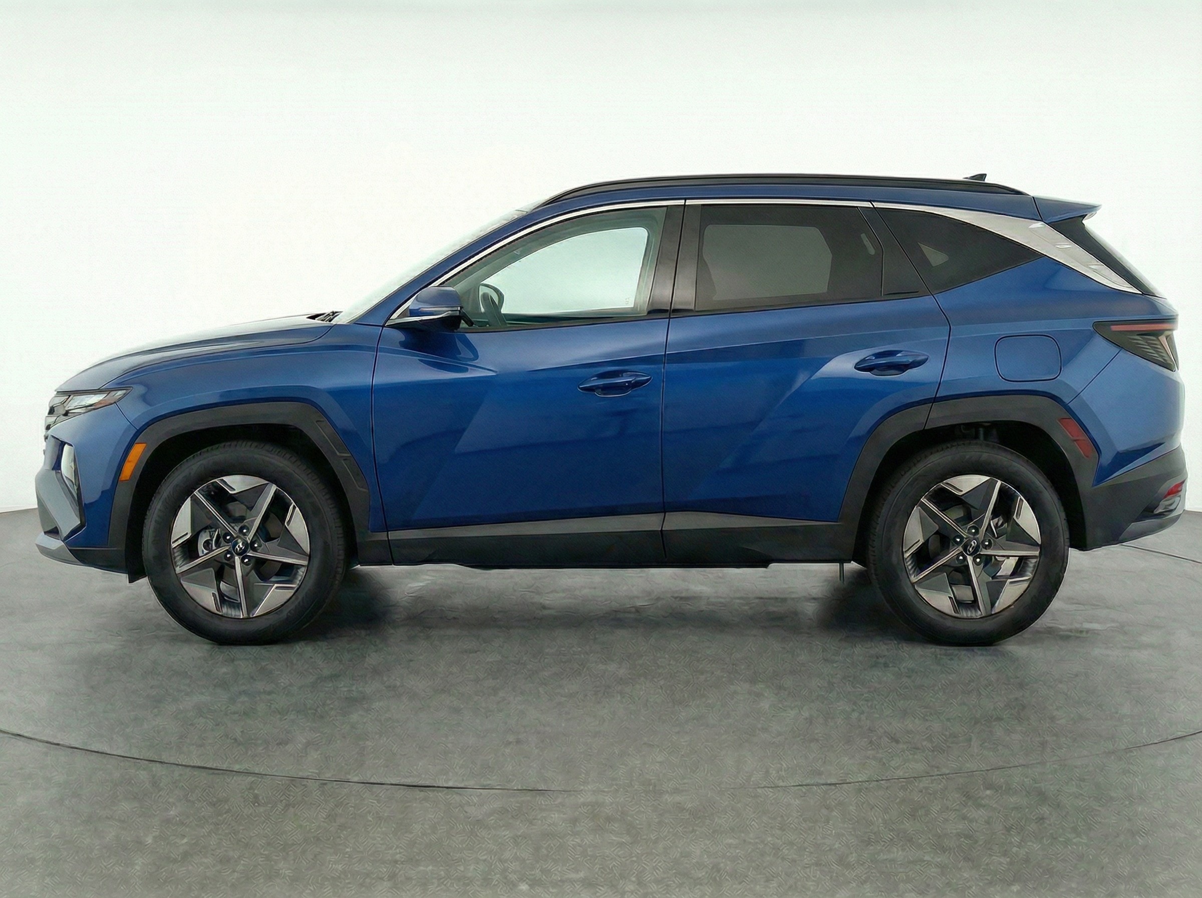 Thumbnail: 2025 Hyundai Tucson - 4