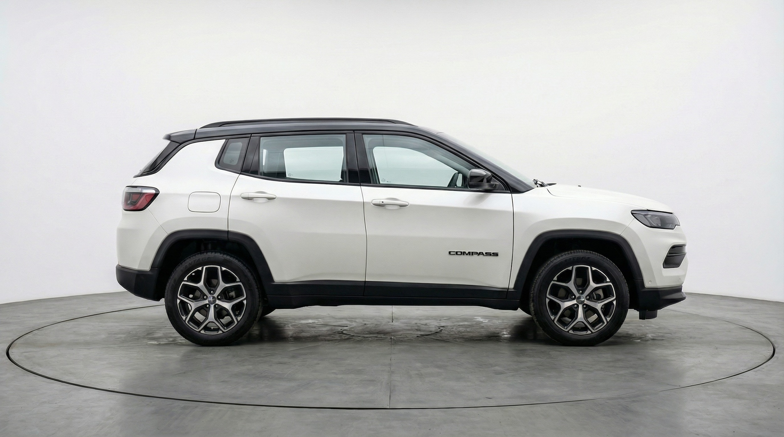 Thumbnail: 2025 Jeep Compass - 8
