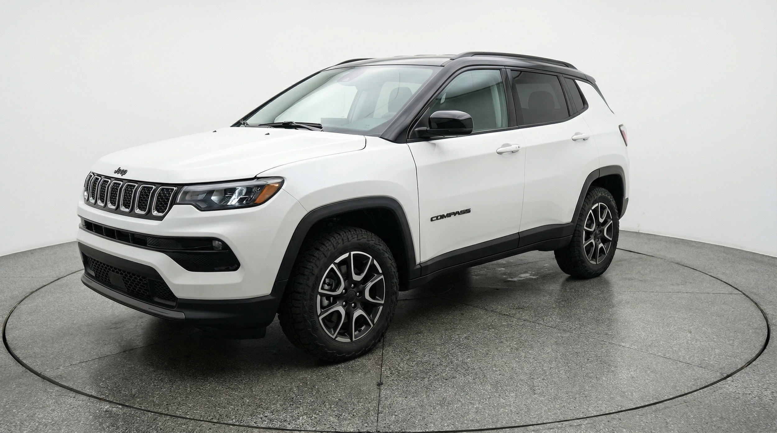 Thumbnail: 2025 Jeep Compass - 3