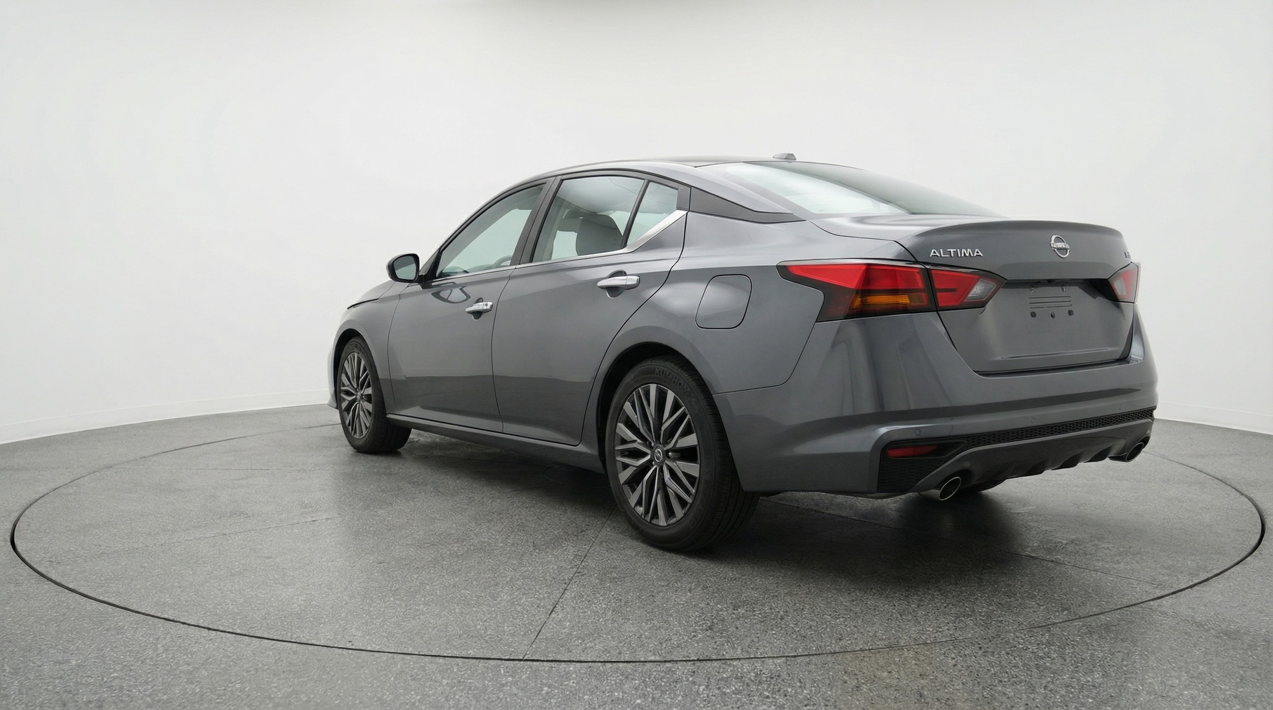 Thumbnail: 2025 Nissan Altima - 5