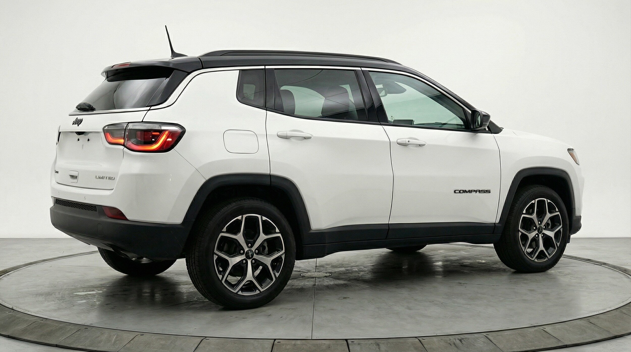 Thumbnail: 2025 Jeep Compass - 9