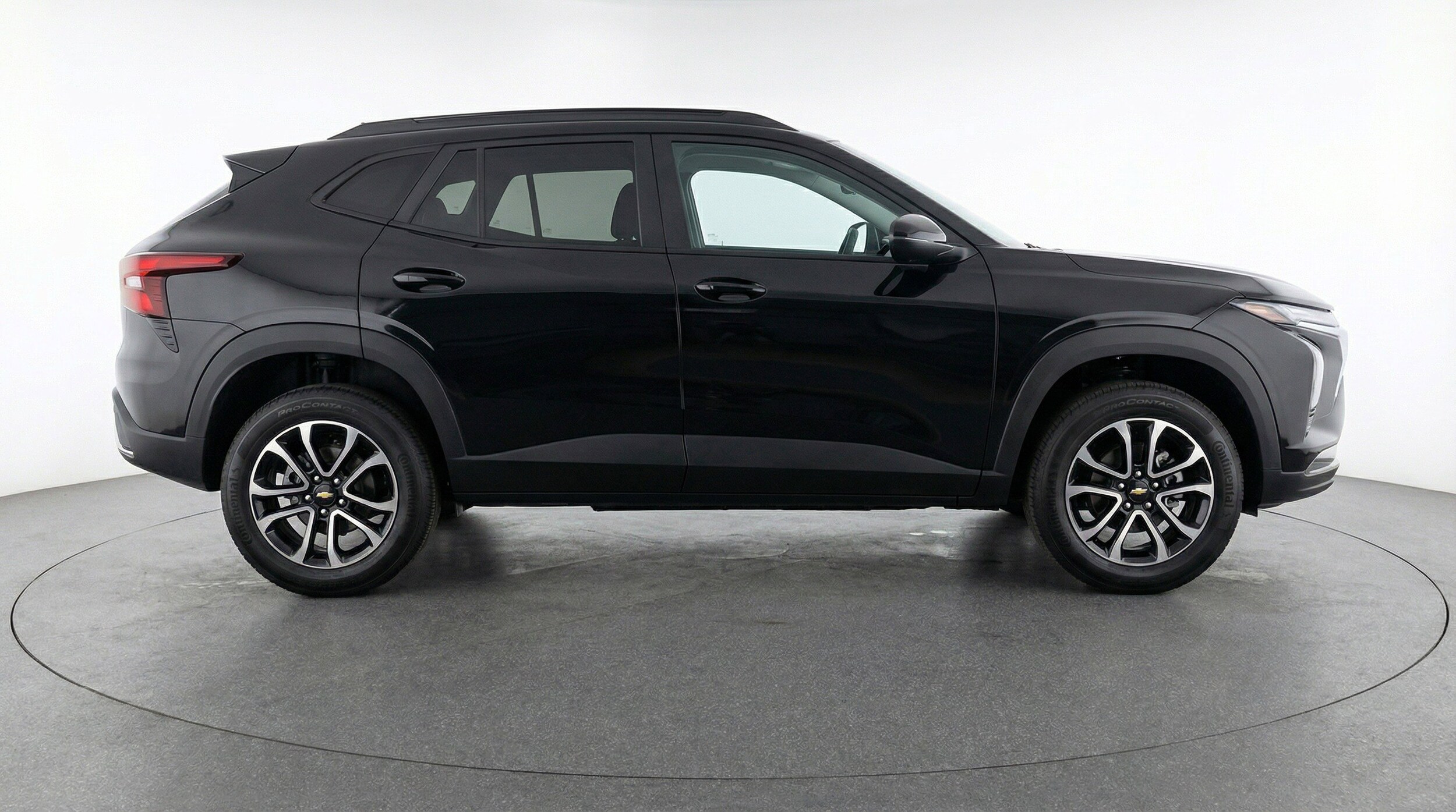 Thumbnail: 2025 Chevrolet TrailBlazer - 11