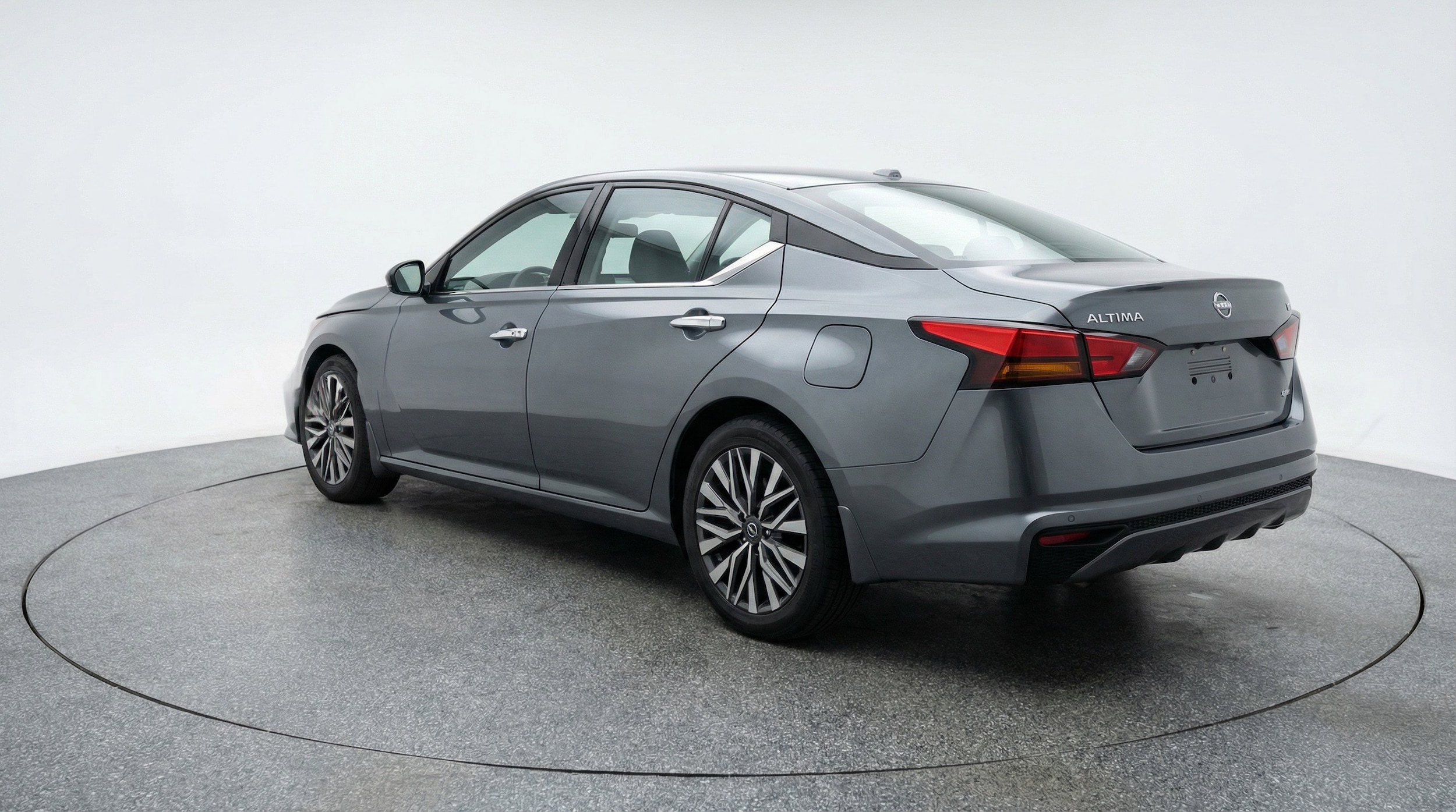 Thumbnail: 2025 Nissan Altima - 6