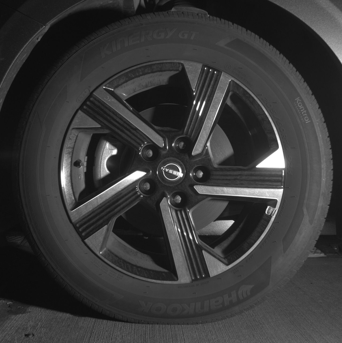 Thumbnail: 2025 Nissan Sentra - 9