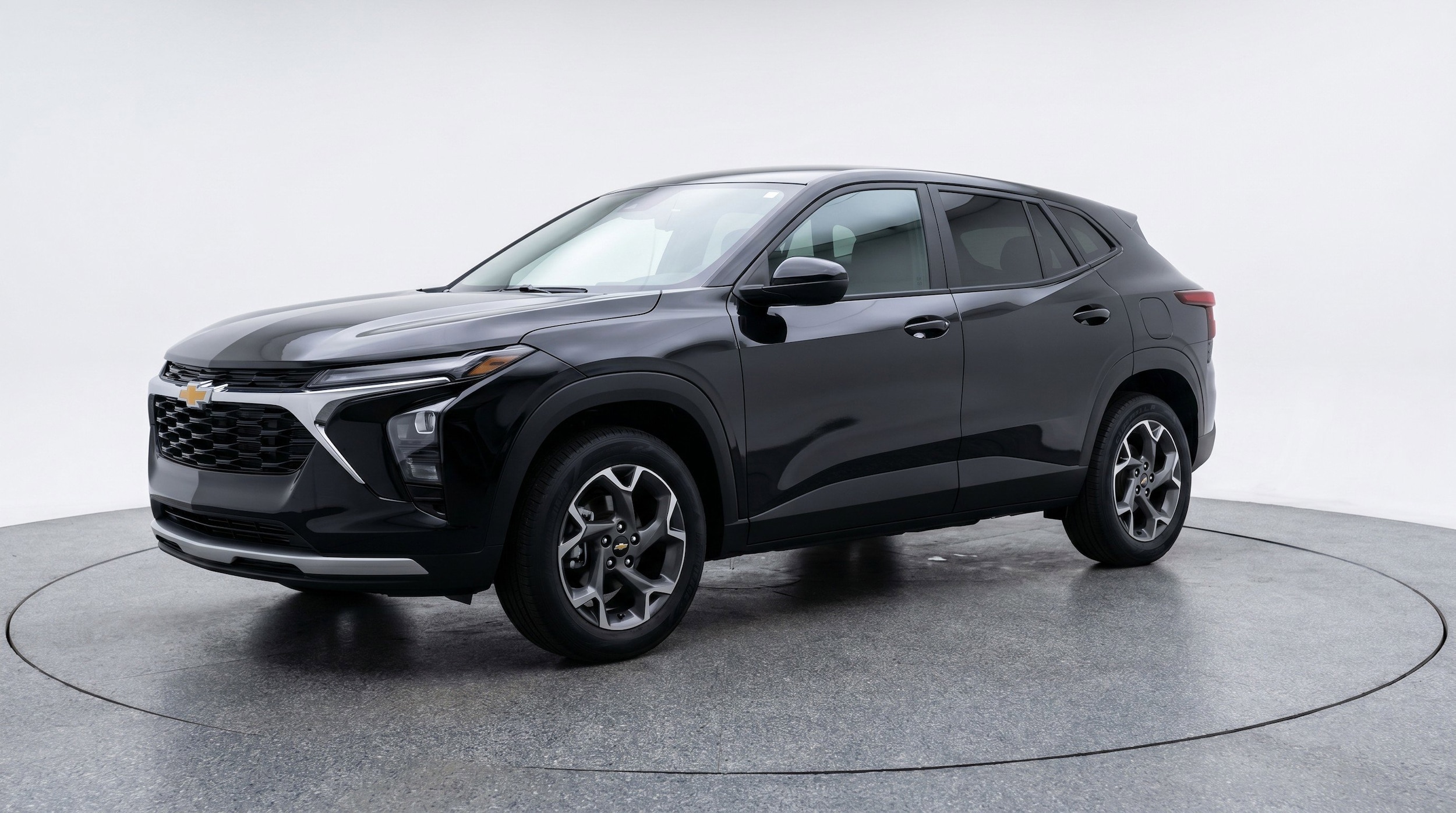 Thumbnail: 2025 Chevrolet Trax - 3