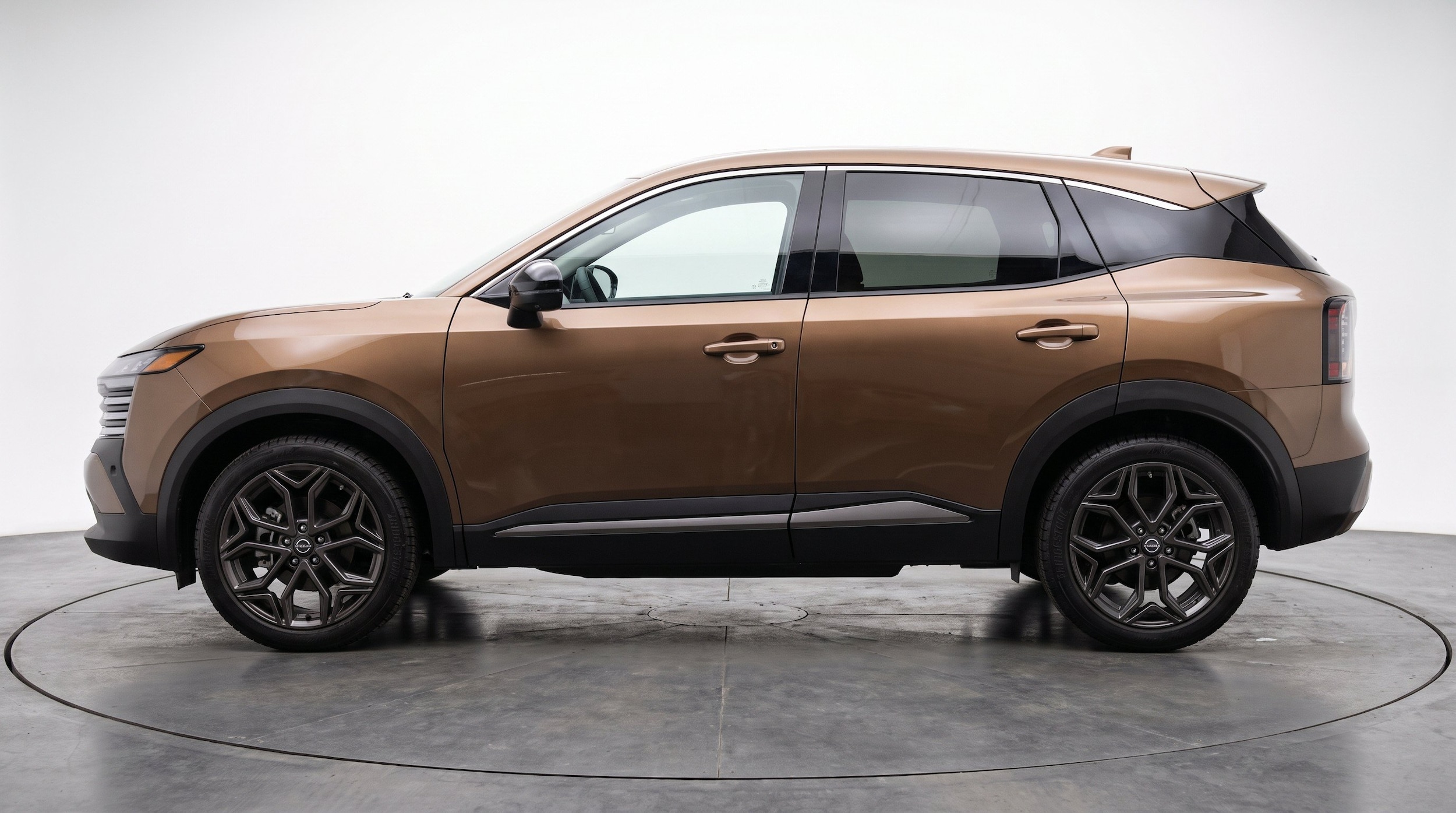 Thumbnail: 2026 Nissan Kicks - 5