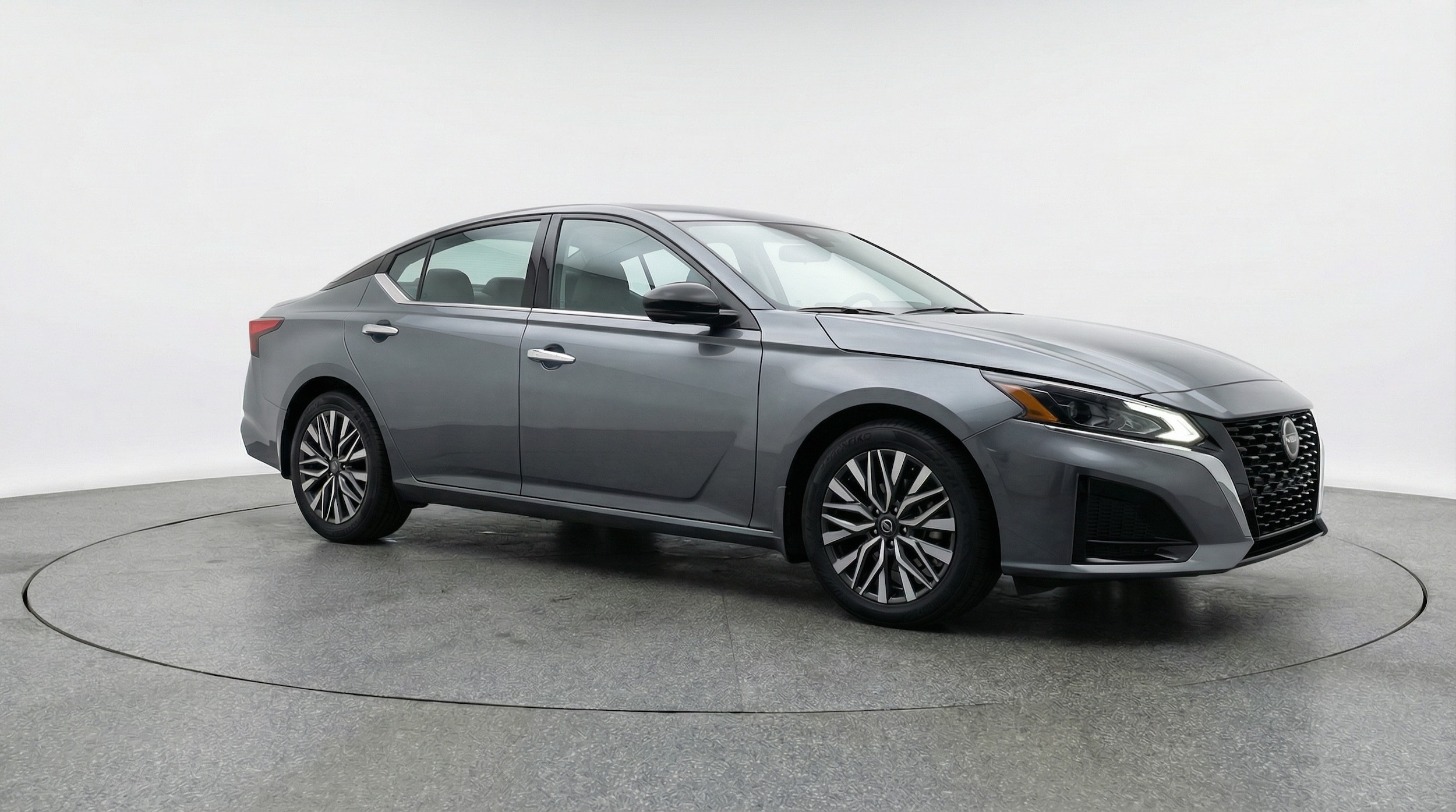 Thumbnail: 2025 Nissan Altima - 1