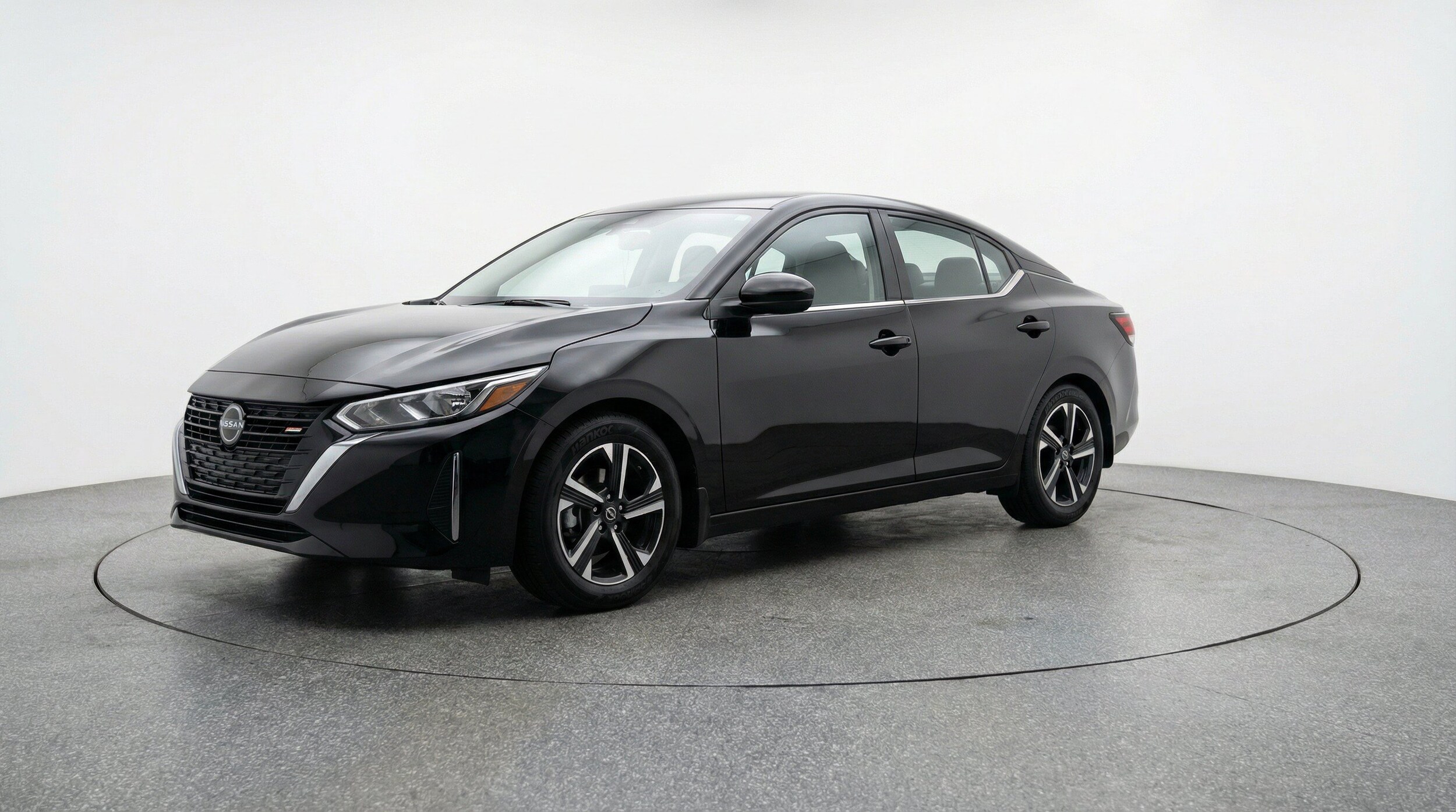 Thumbnail: 2025 Nissan Sentra - 3