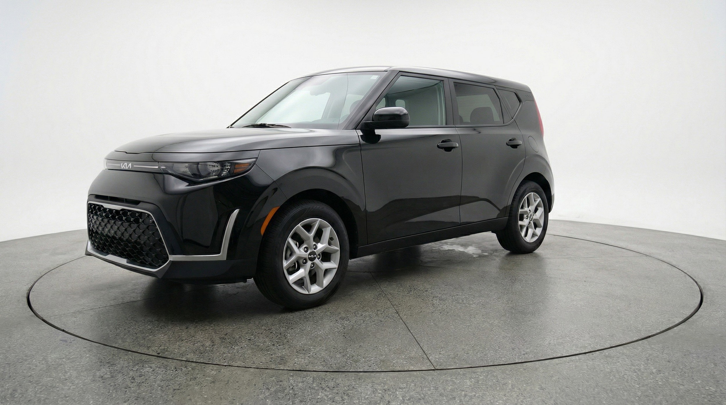 Thumbnail: 2025 Kia Soul - 3