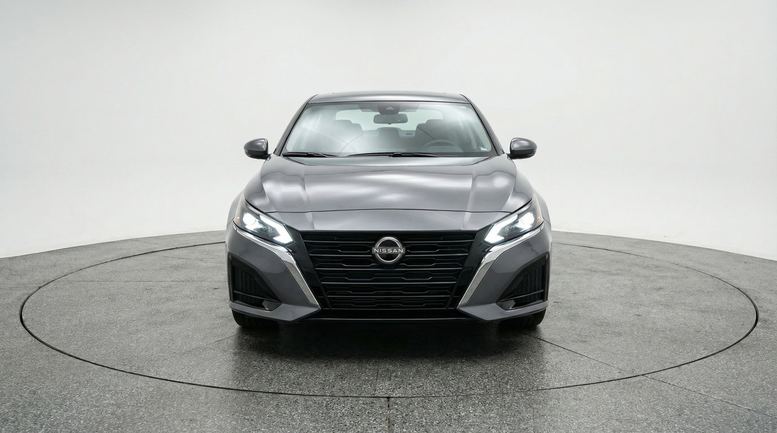 Thumbnail: 2025 Nissan Altima - 2