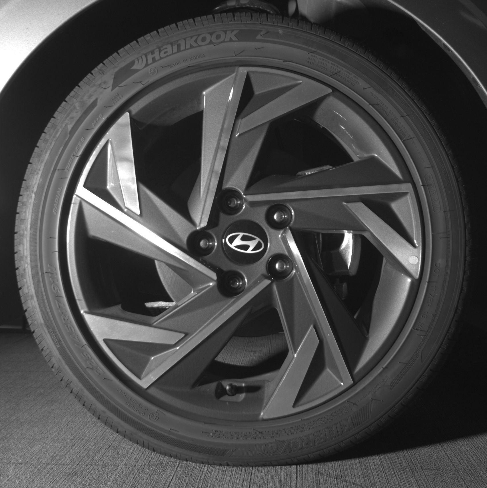 Thumbnail: 2025 Hyundai Elantra - 10