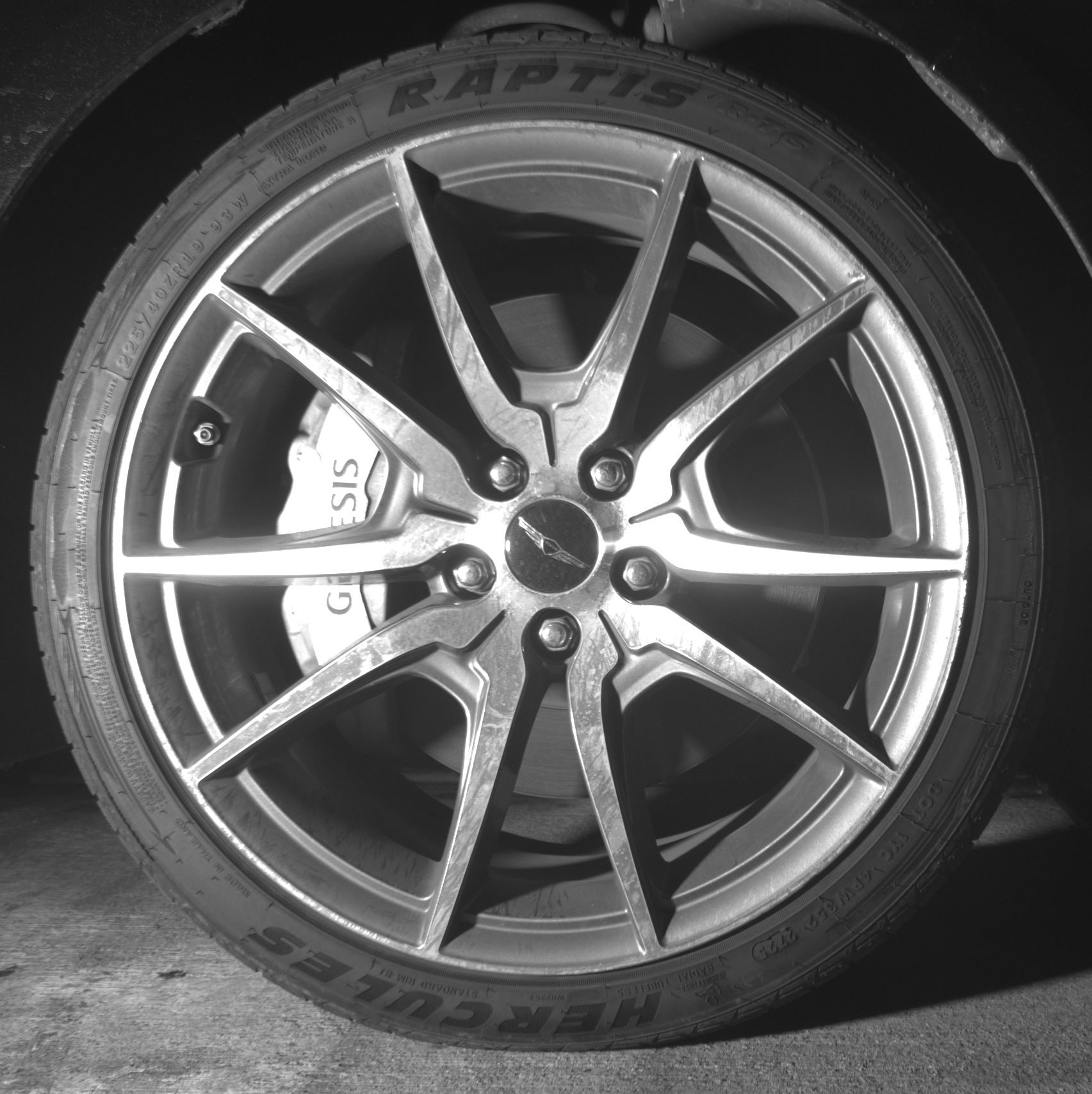 Thumbnail: 2025 Genesis G70 - 10