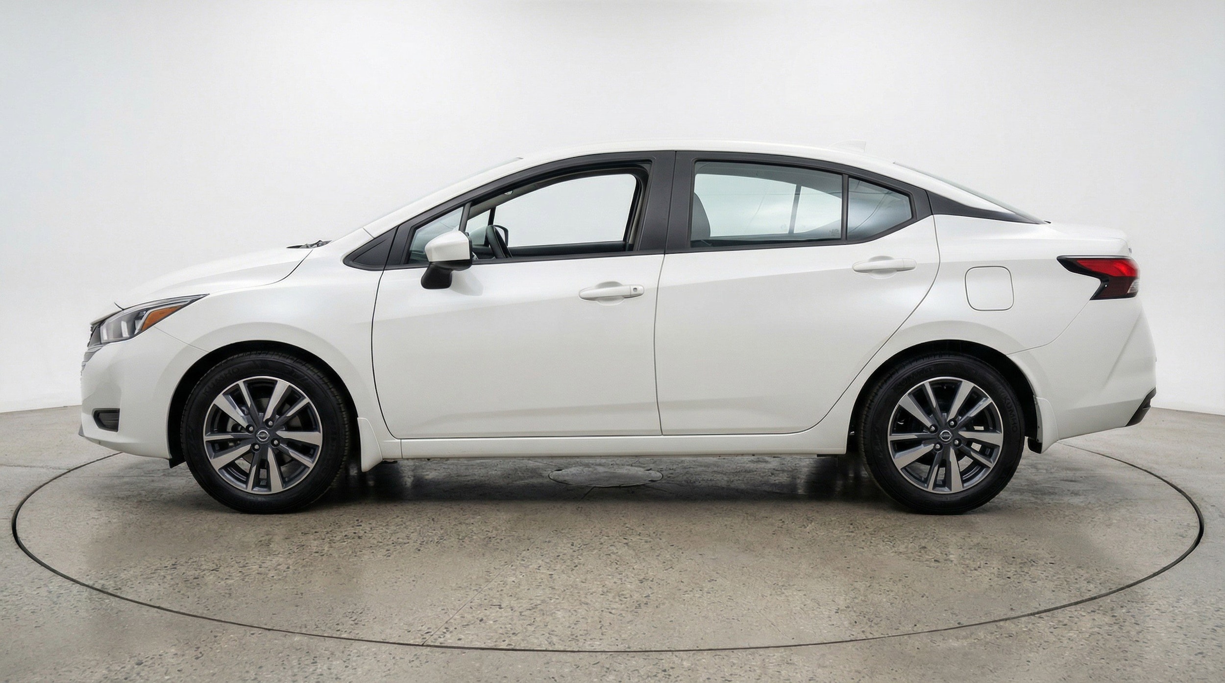 Thumbnail: 2025 Nissan Versa - 5