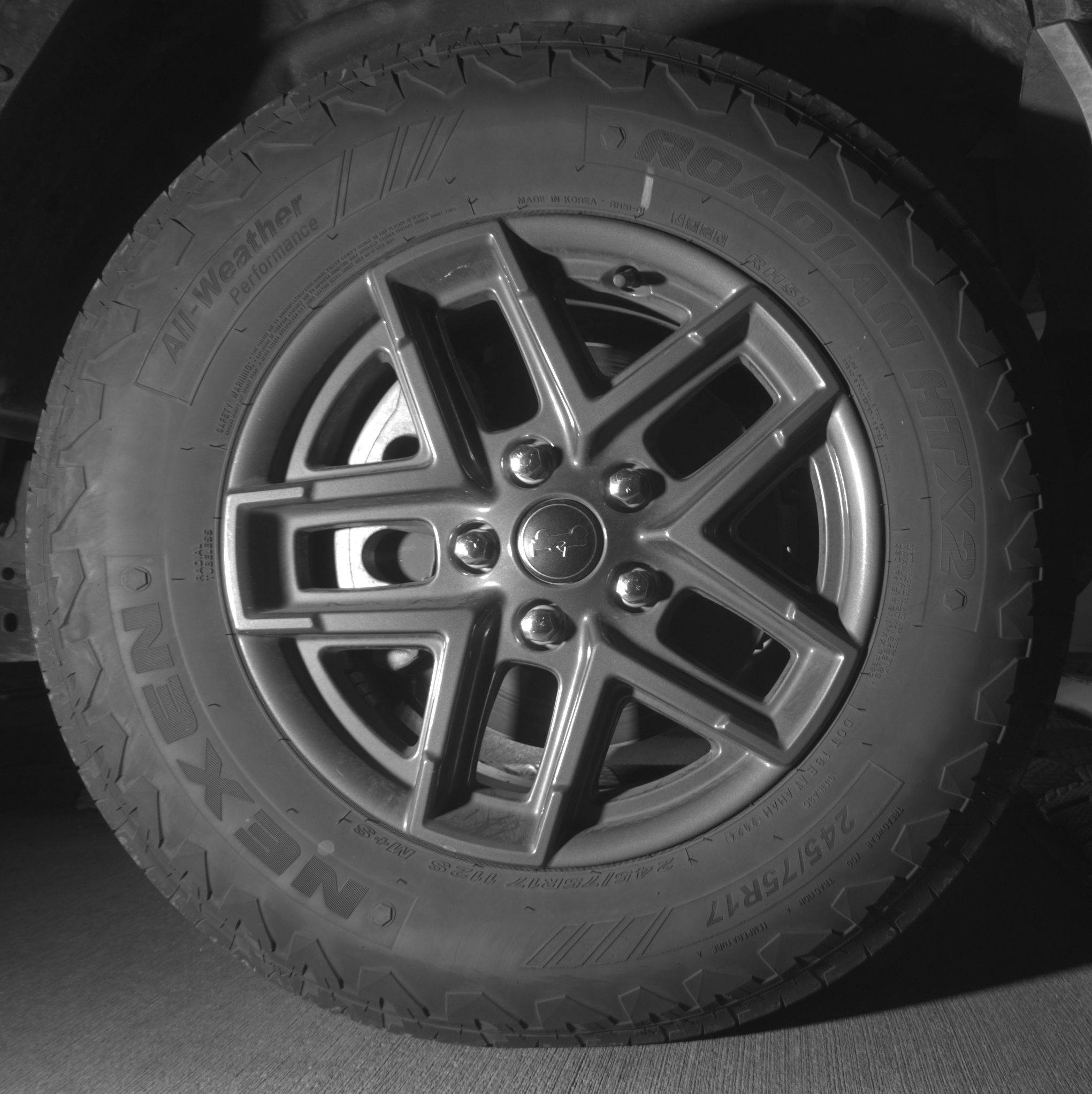 Thumbnail: 2025 Jeep Wrangler - 10