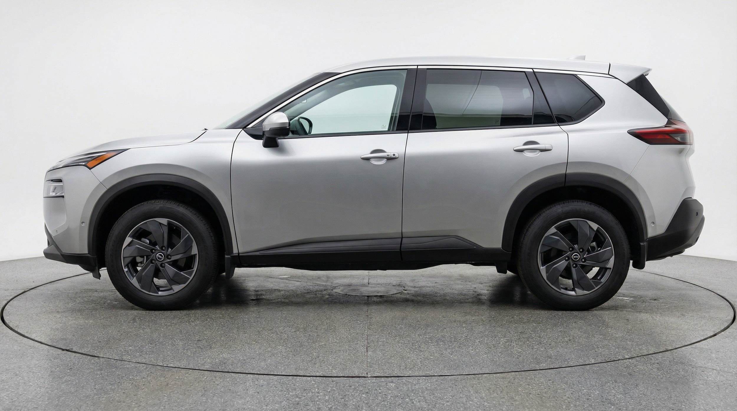 Thumbnail: 2025 Nissan Rogue - 5