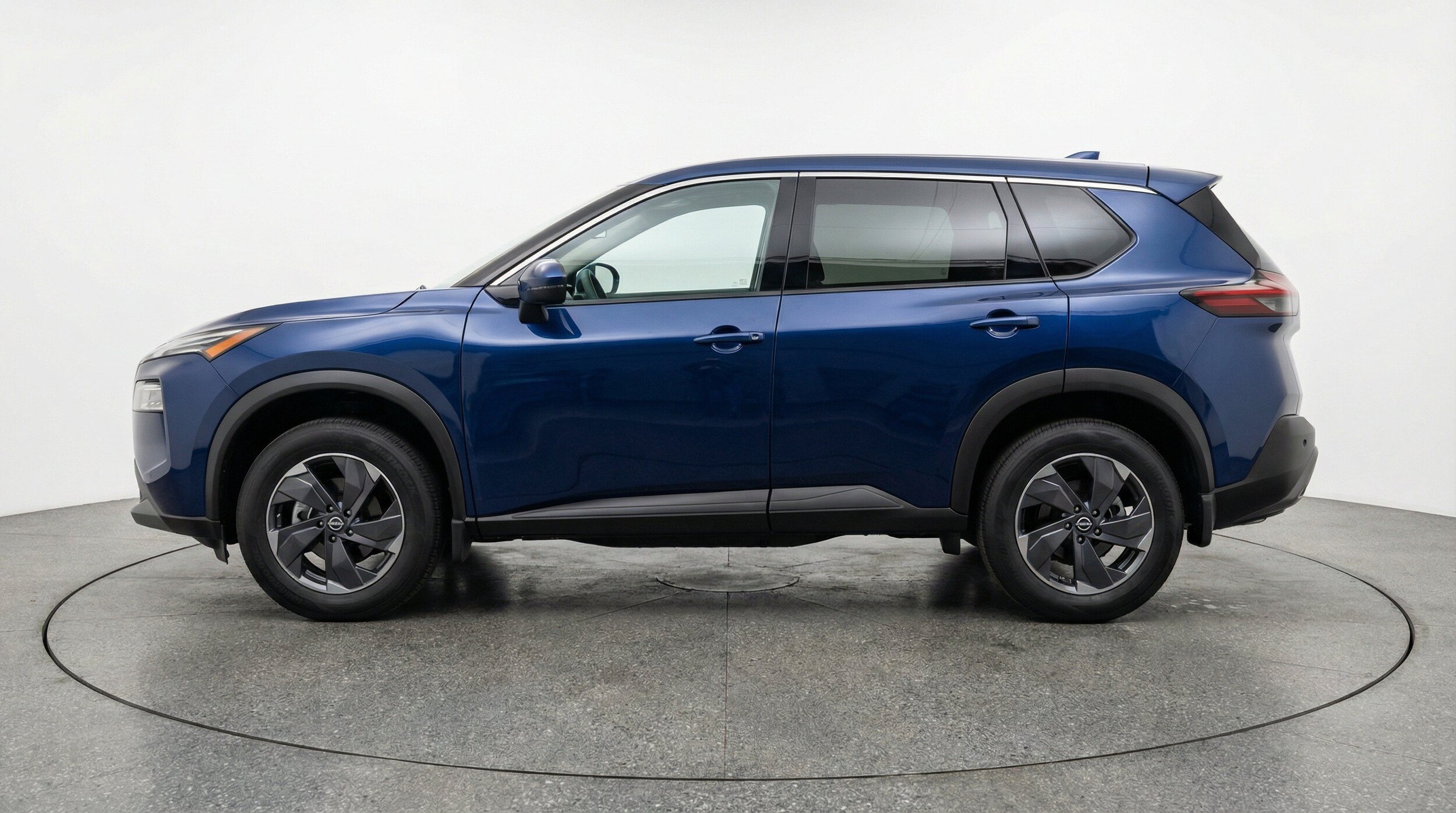 Thumbnail: 2025 Nissan Rogue - 5