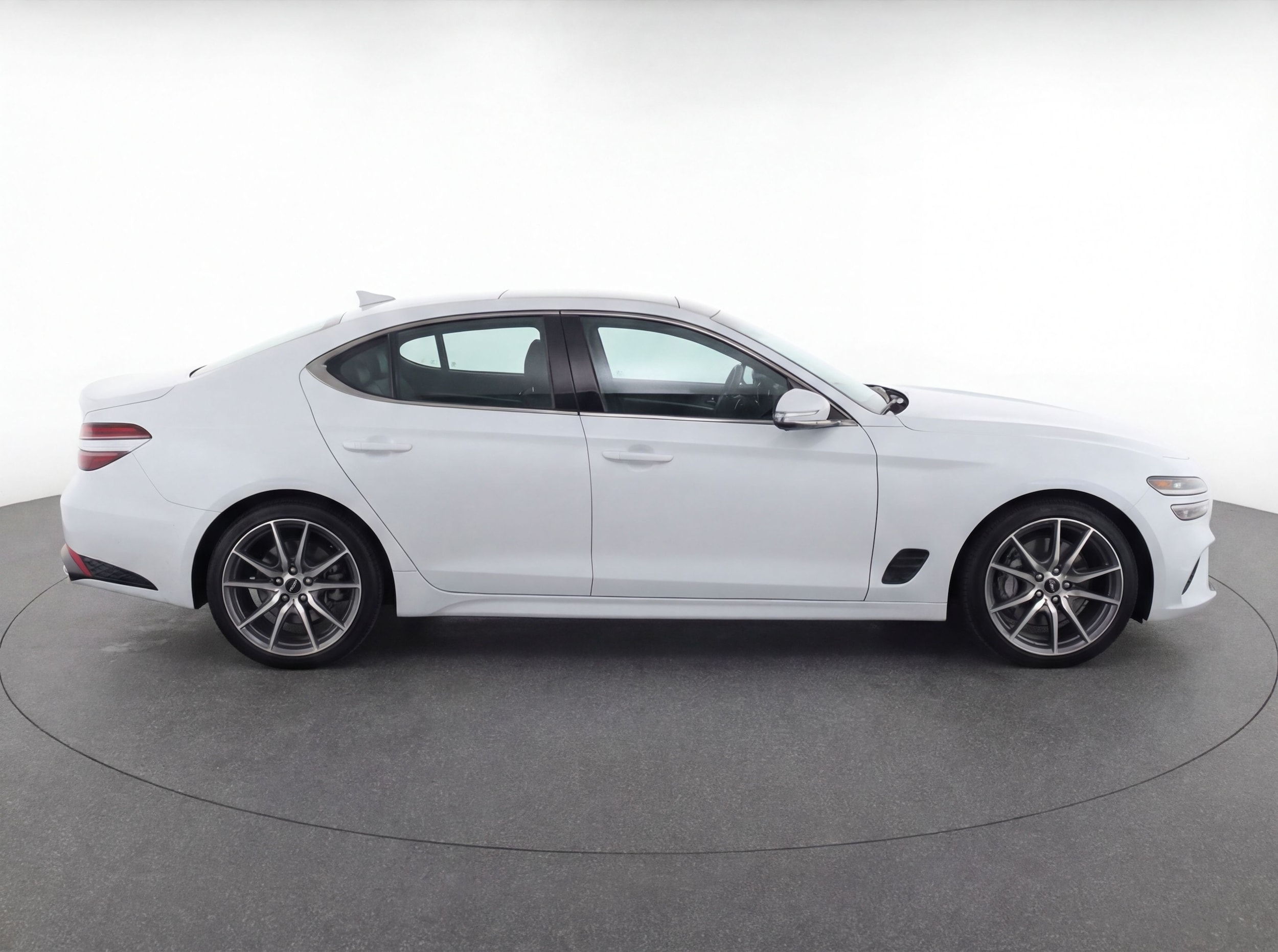 Thumbnail: 2025 Genesis G70 - 8