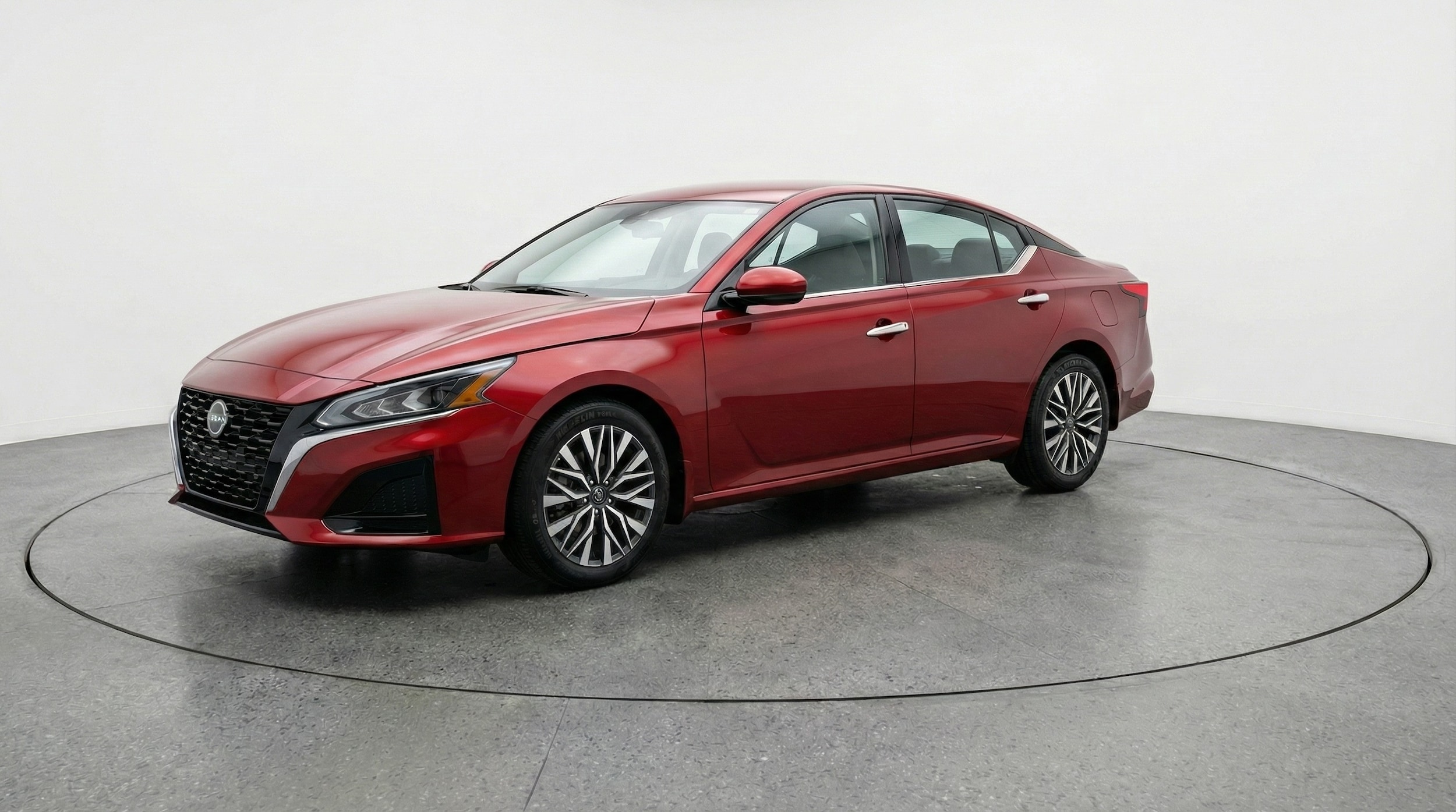 Thumbnail: 2025 Nissan Altima - 3