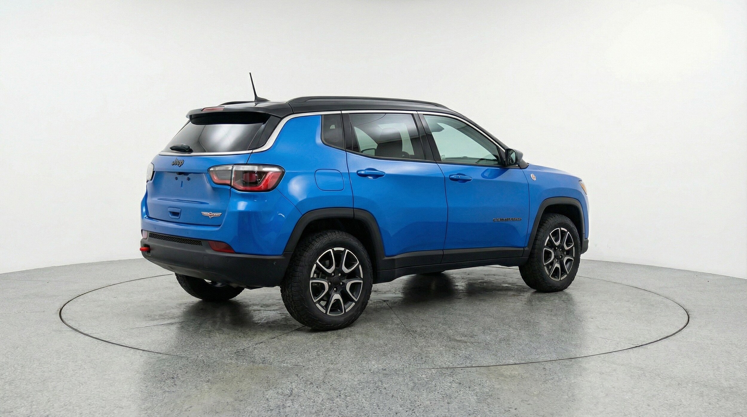 Thumbnail: 2025 Jeep Compass - 9
