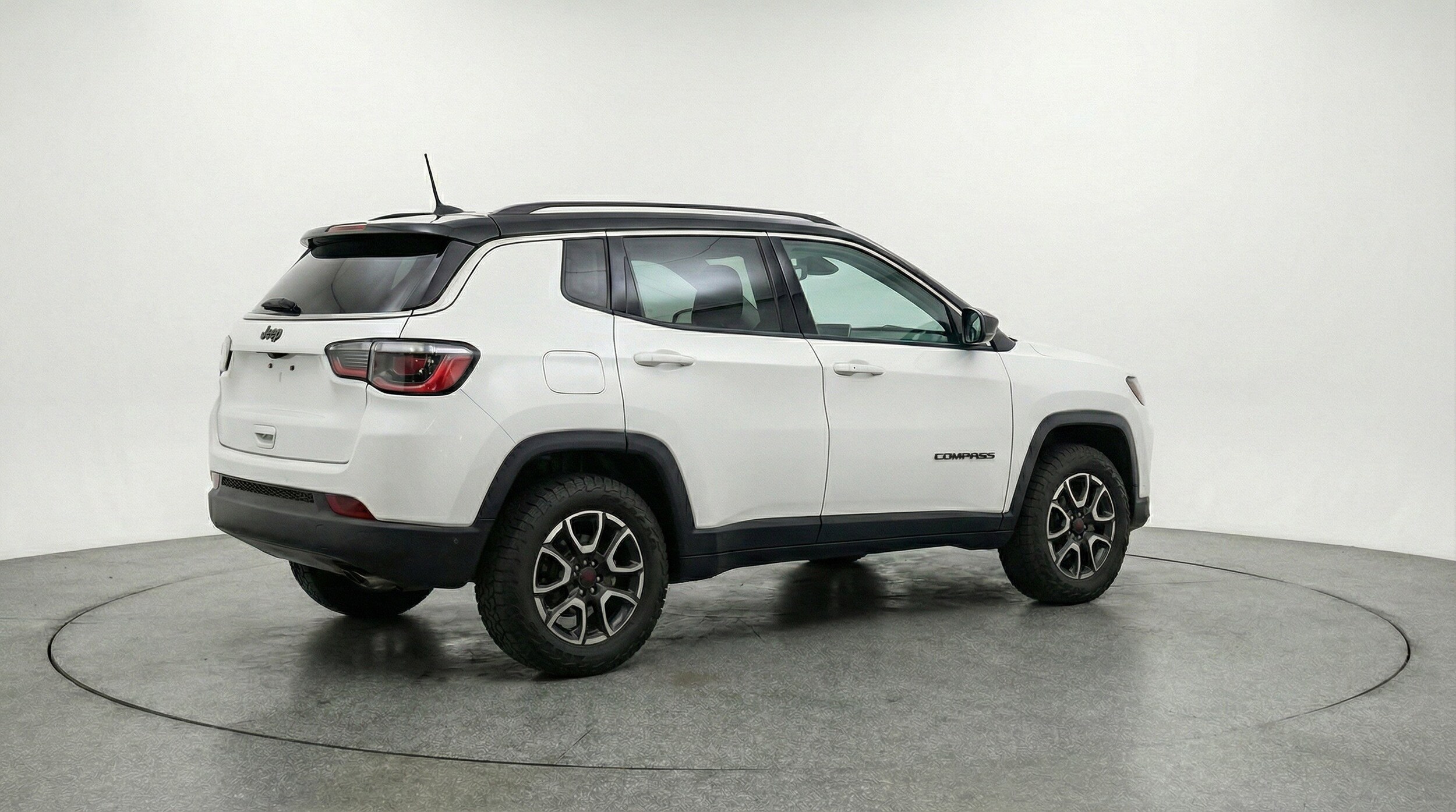 Thumbnail: 2025 Jeep Compass - 9