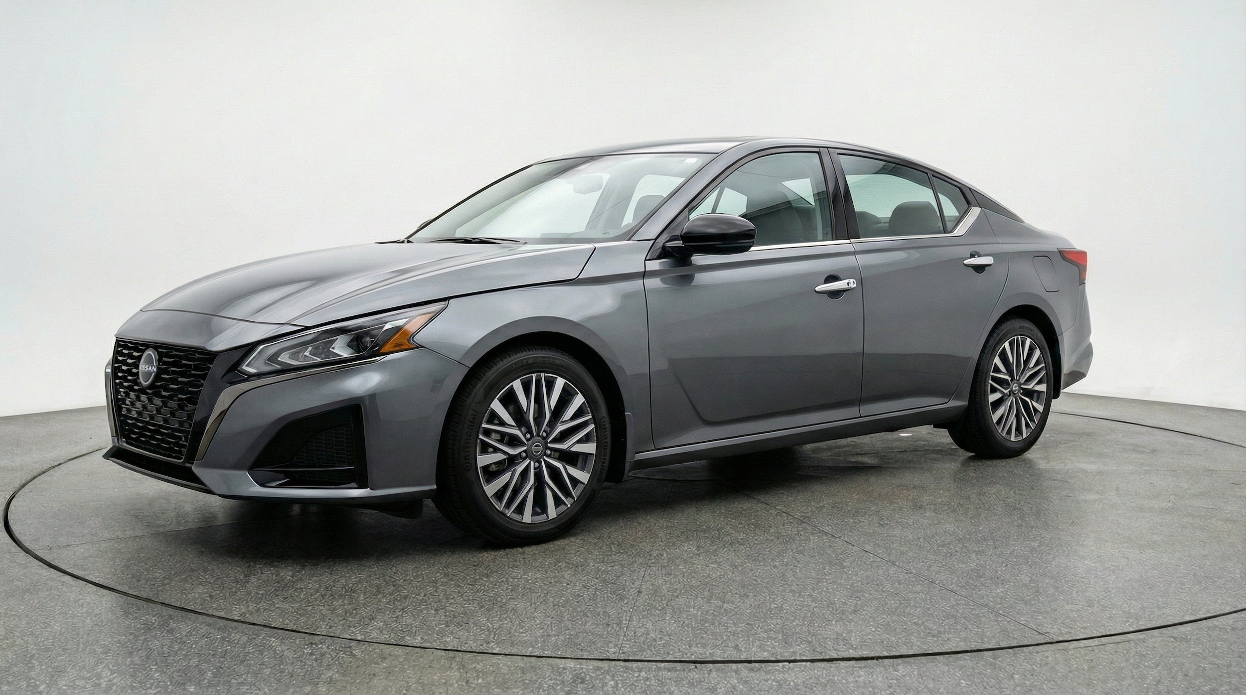 Thumbnail: 2025 Nissan Altima - 3