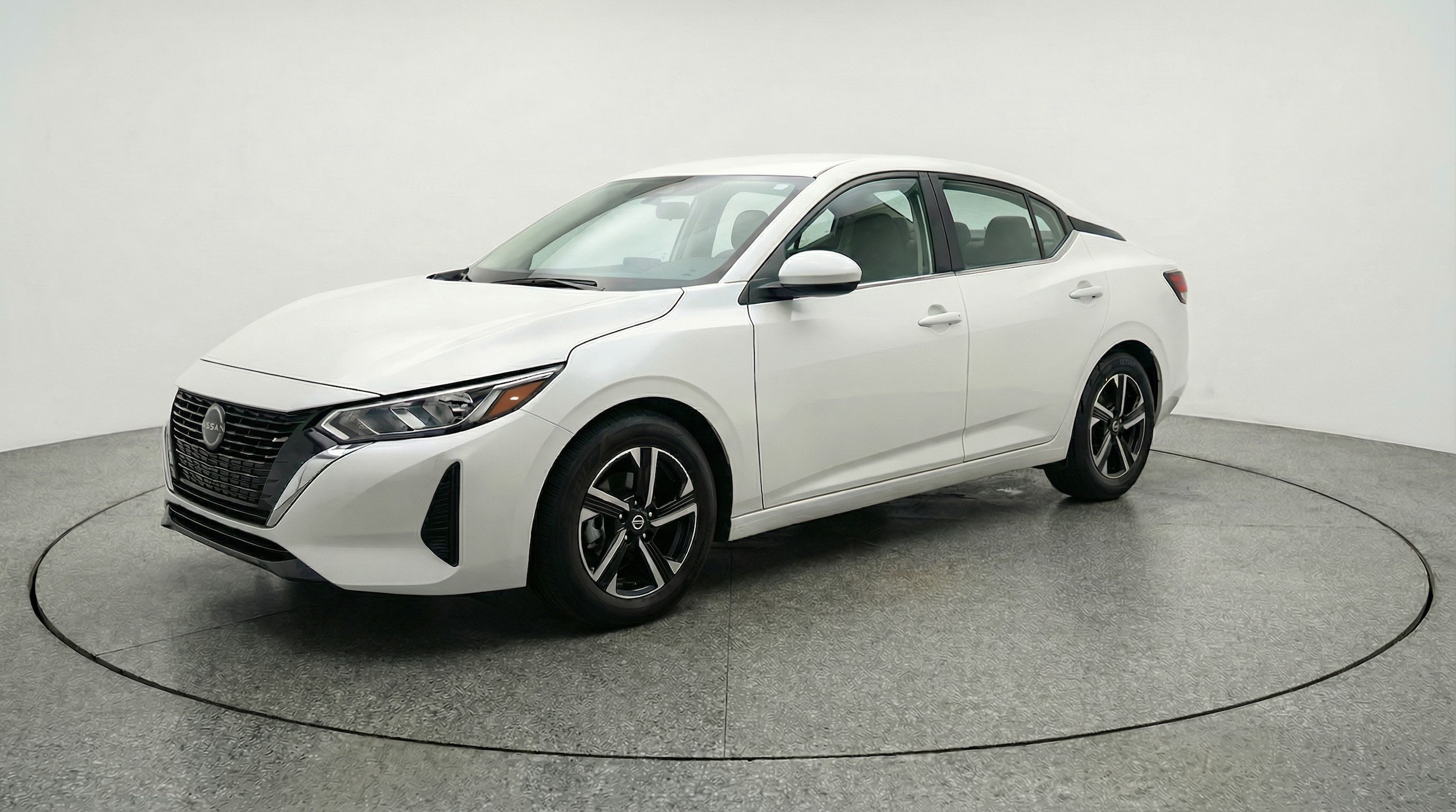 Thumbnail: 2025 Nissan Sentra - 3