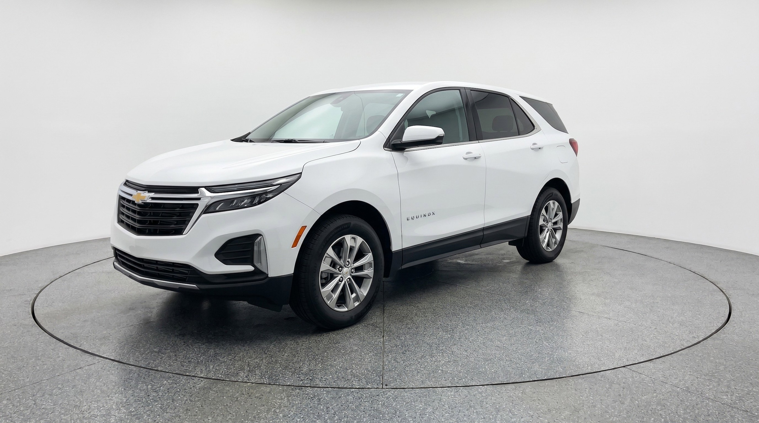 Thumbnail: 2025 Chevrolet Equinox - 3