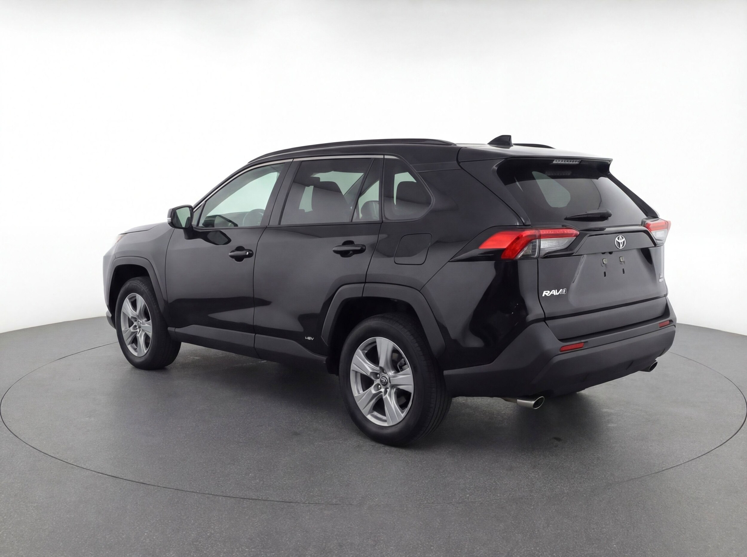 Thumbnail: 2025 Toyota RAV4 - 6