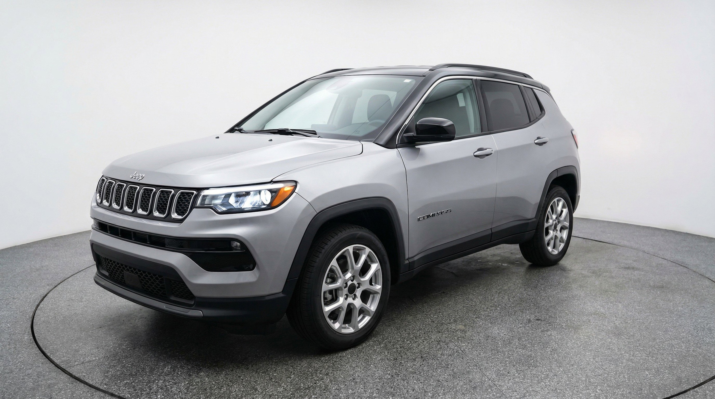 Thumbnail: 2025 Jeep Compass - 3