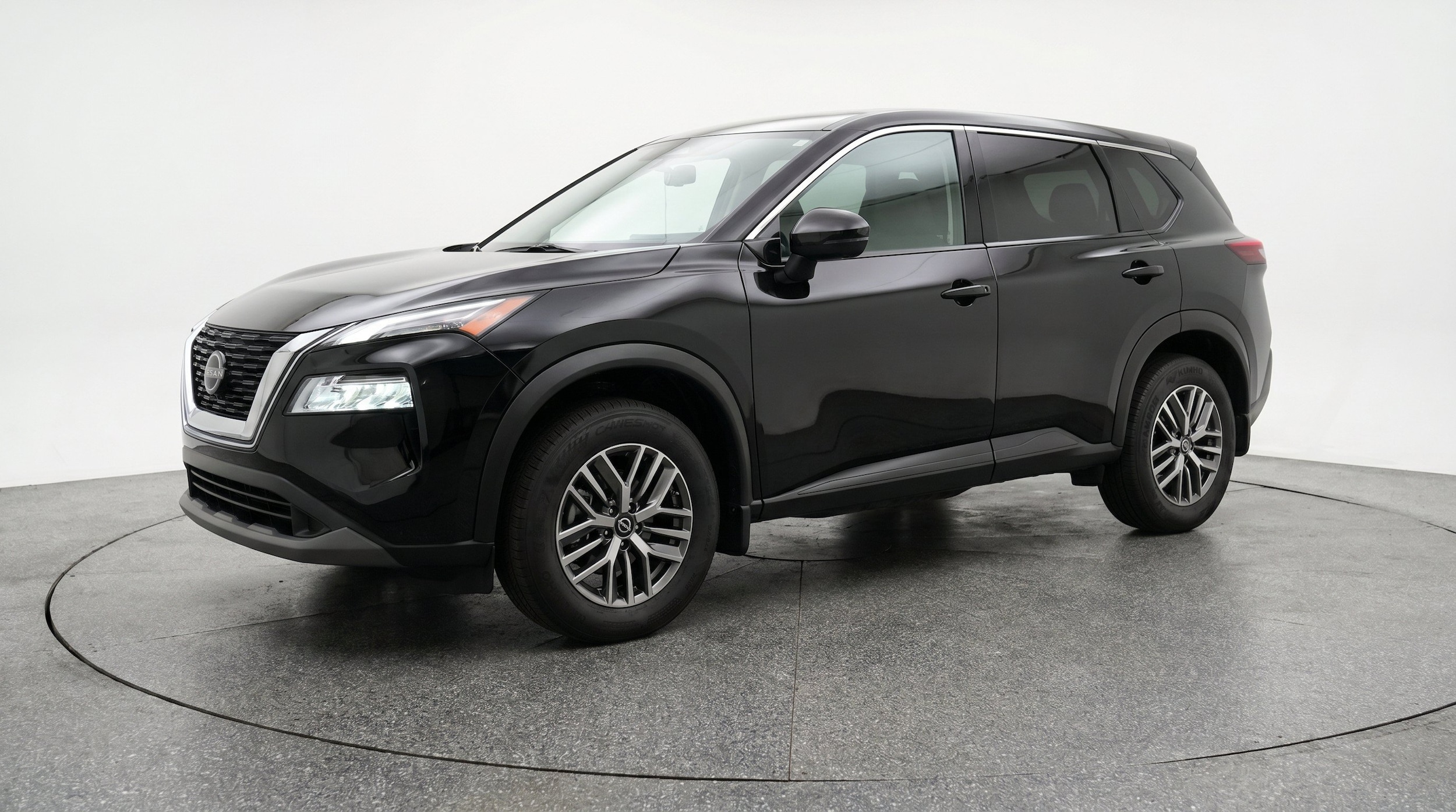 Thumbnail: 2026 Nissan Rogue - 3