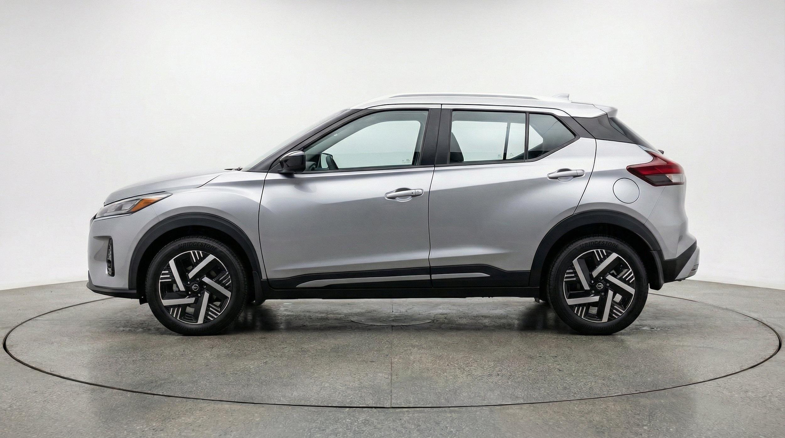 Thumbnail: 2026 Nissan Kicks - 5