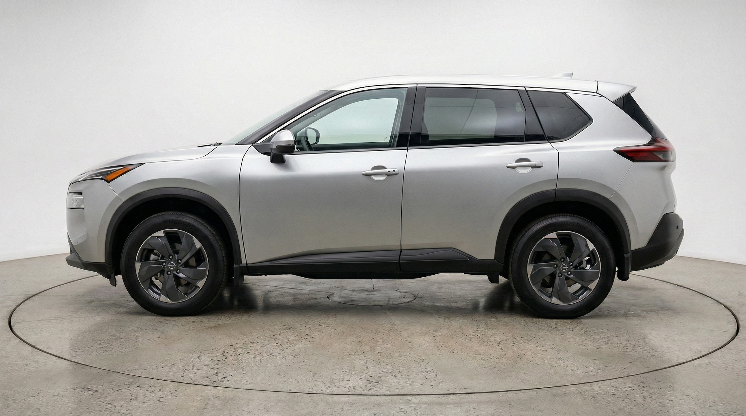 Thumbnail: 2025 Nissan Rogue - 4