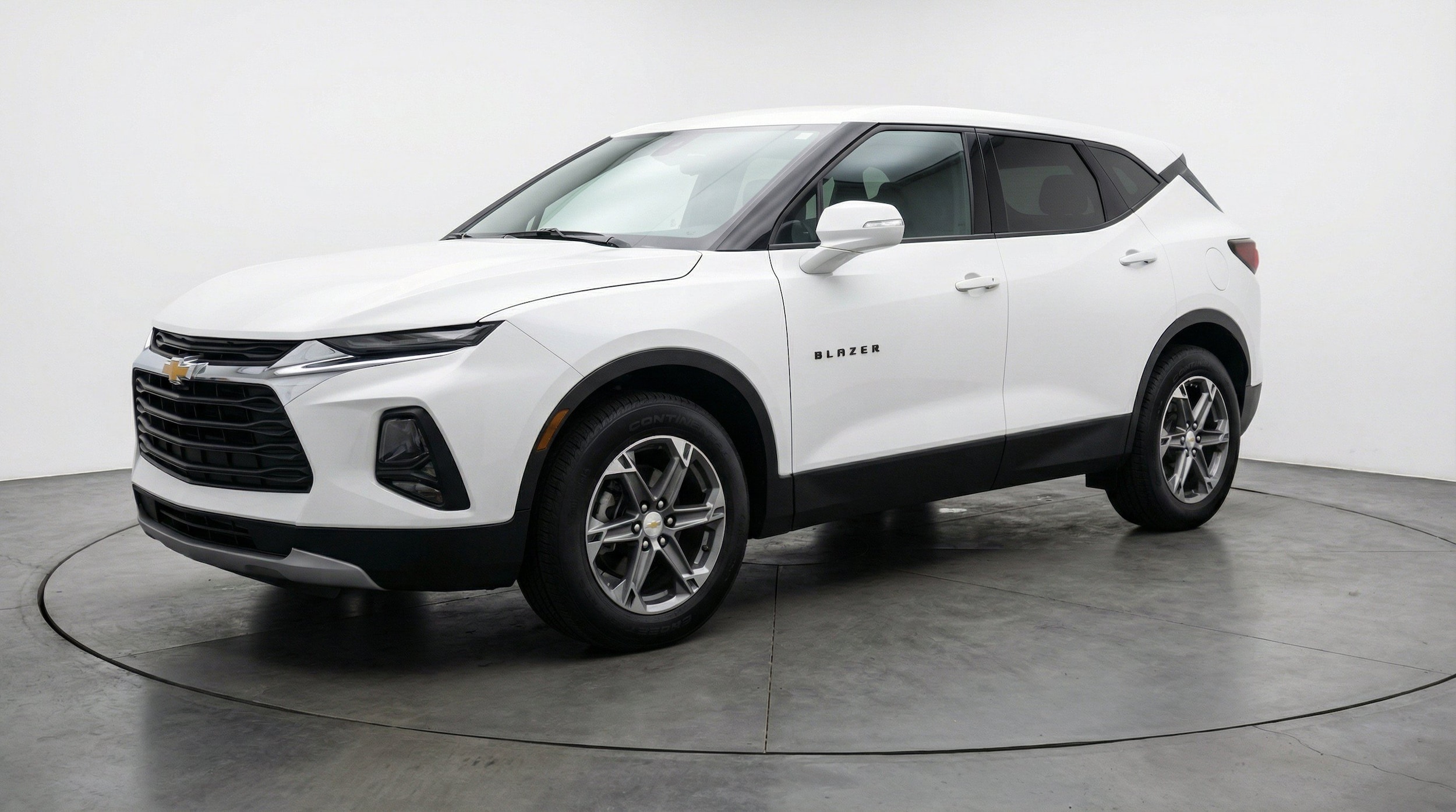 Thumbnail: 2025 Chevrolet Blazer - 3