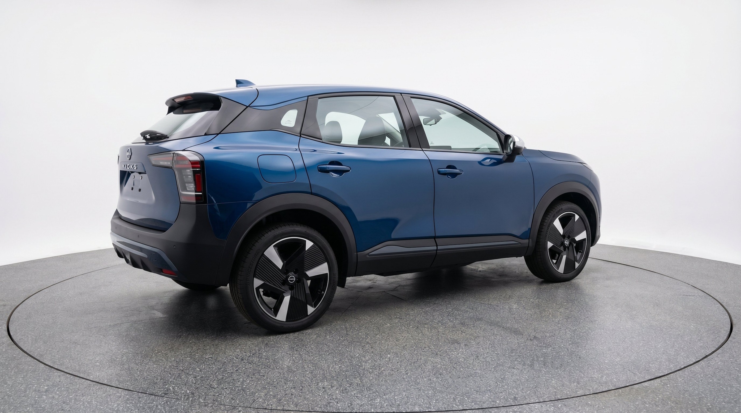 Thumbnail: 2026 Nissan Kicks - 9