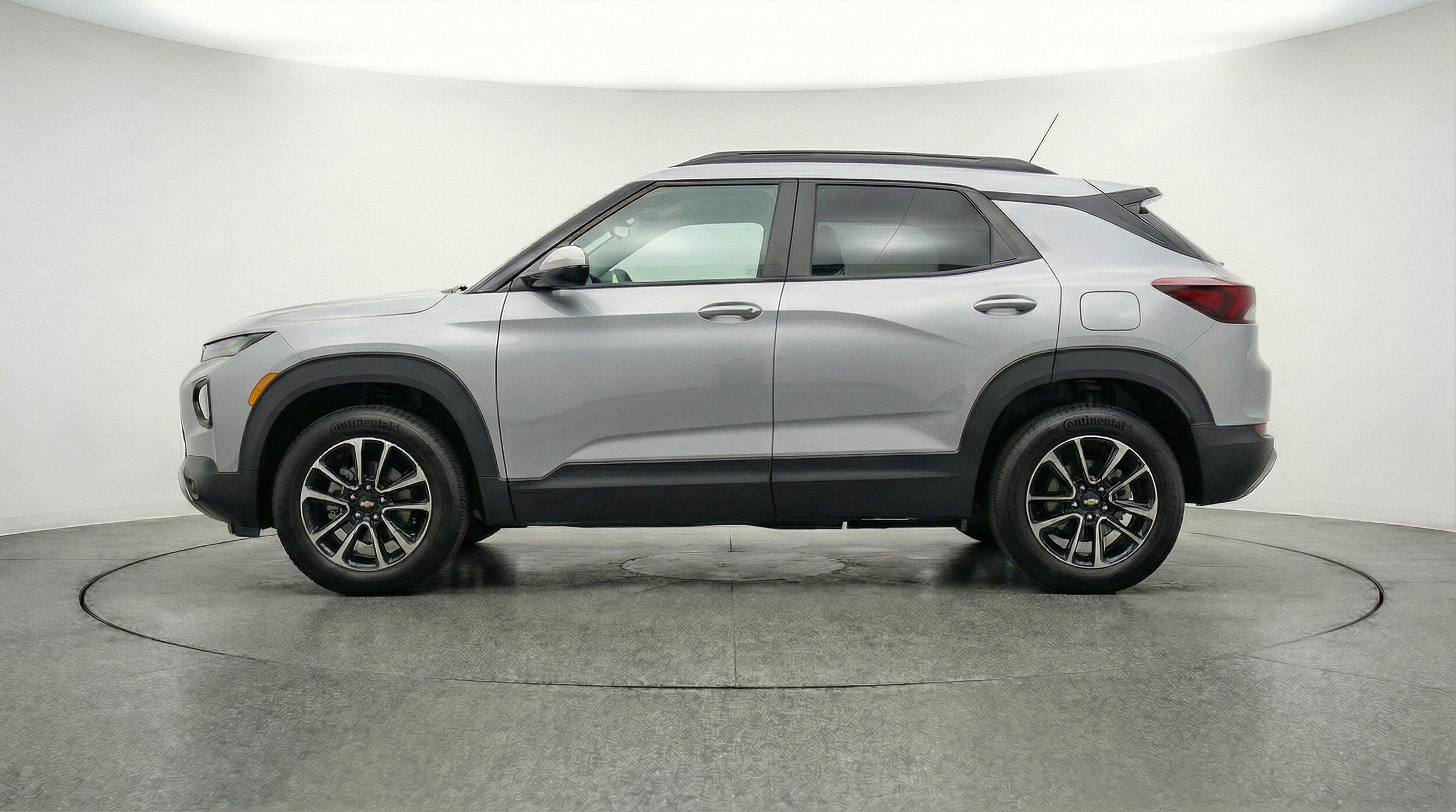 Thumbnail: 2025 Chevrolet TrailBlazer - 5