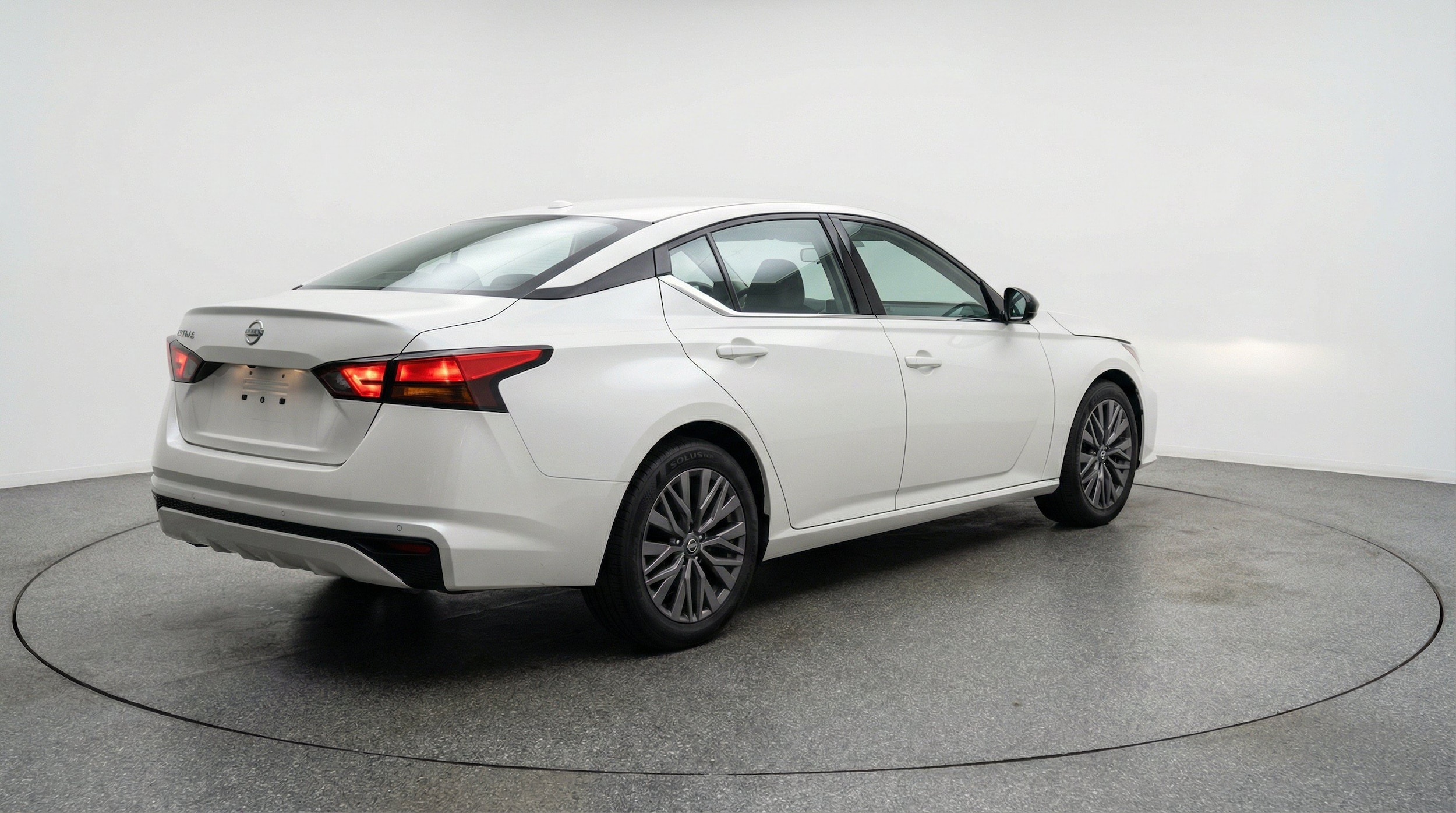 Thumbnail: 2025 Nissan Altima - 9