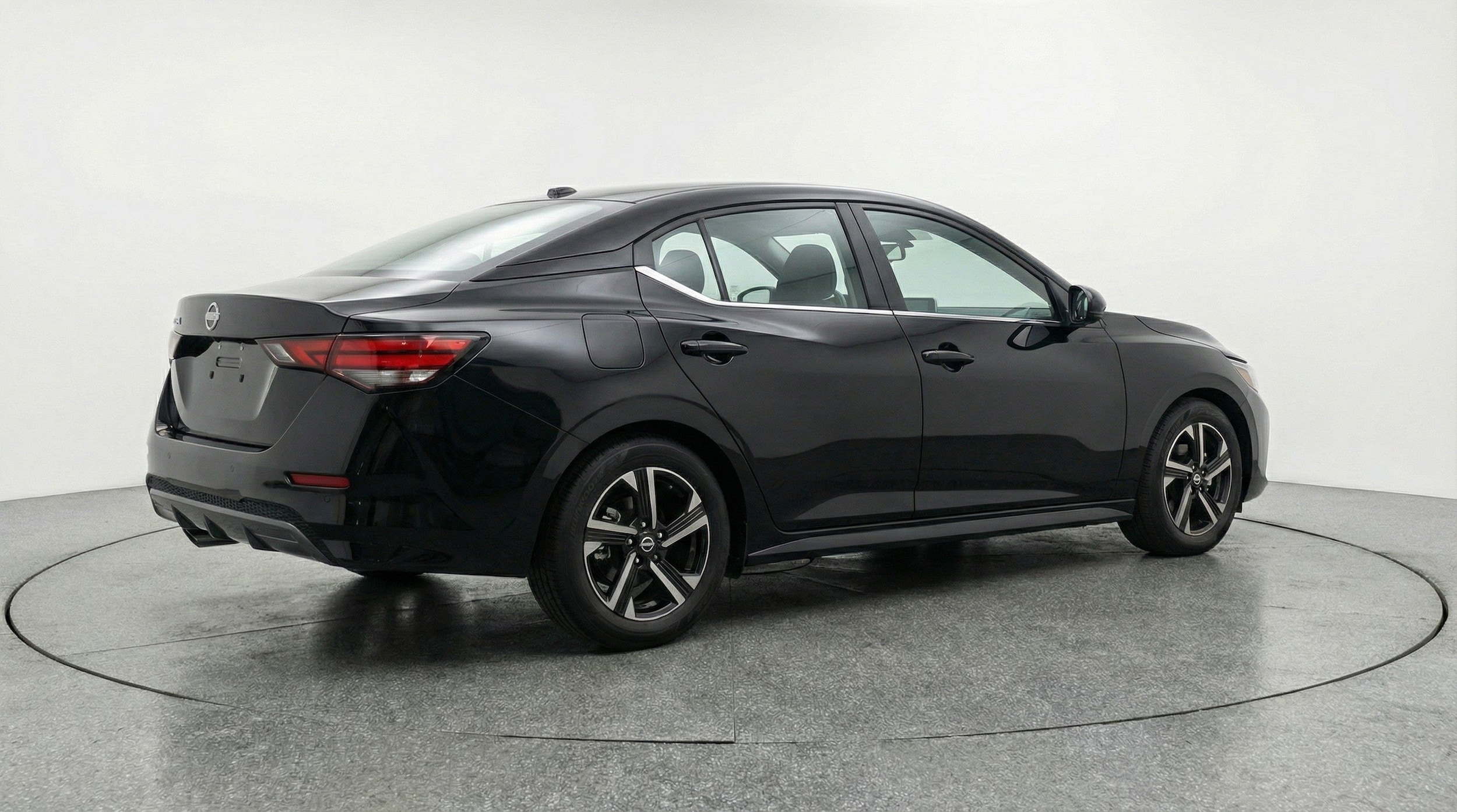 Thumbnail: 2025 Nissan Sentra - 9