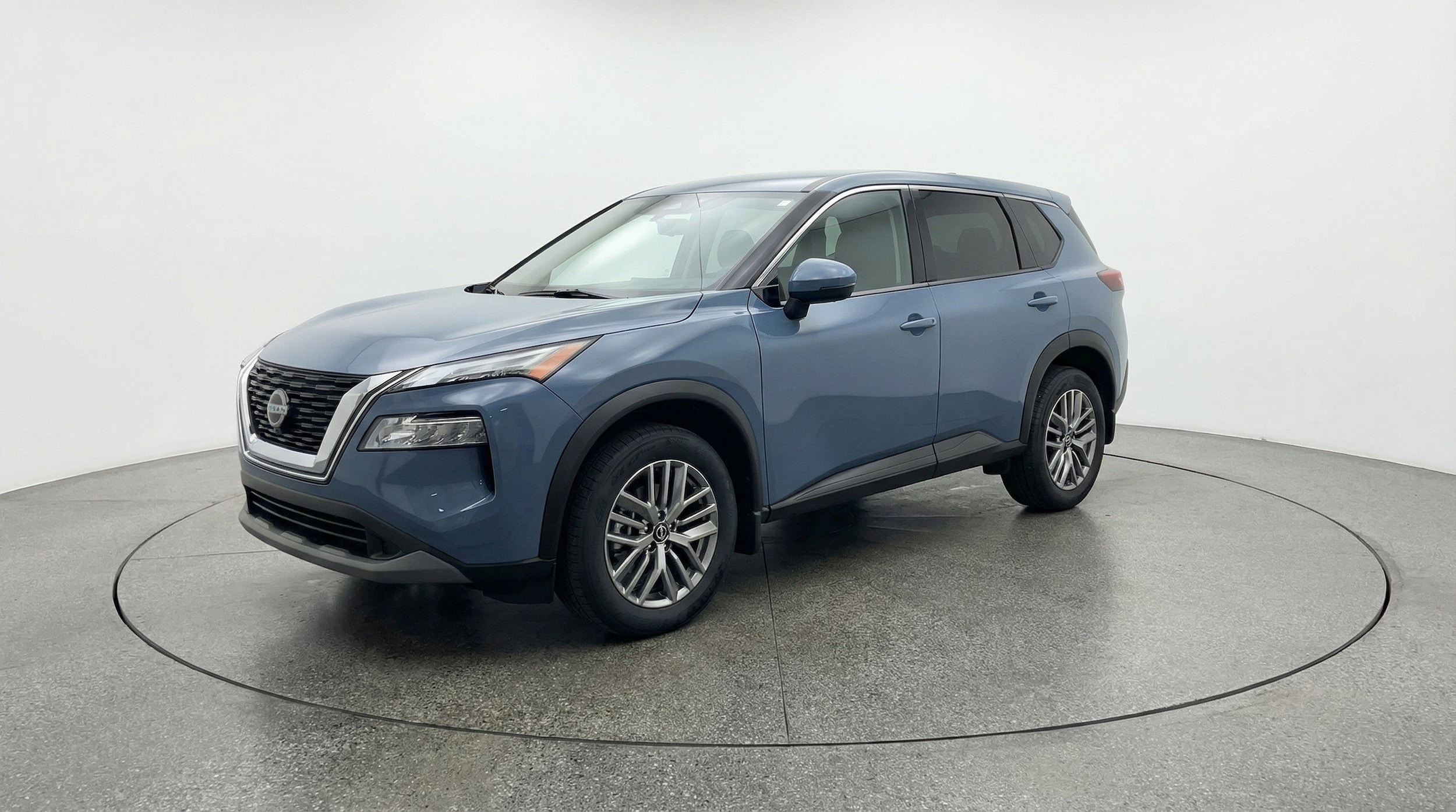 Thumbnail: 2026 Nissan Rogue - 3