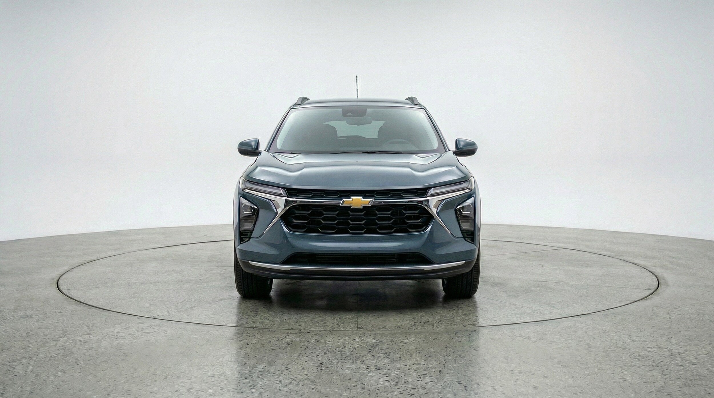Thumbnail: 2025 Chevrolet Trax - 2